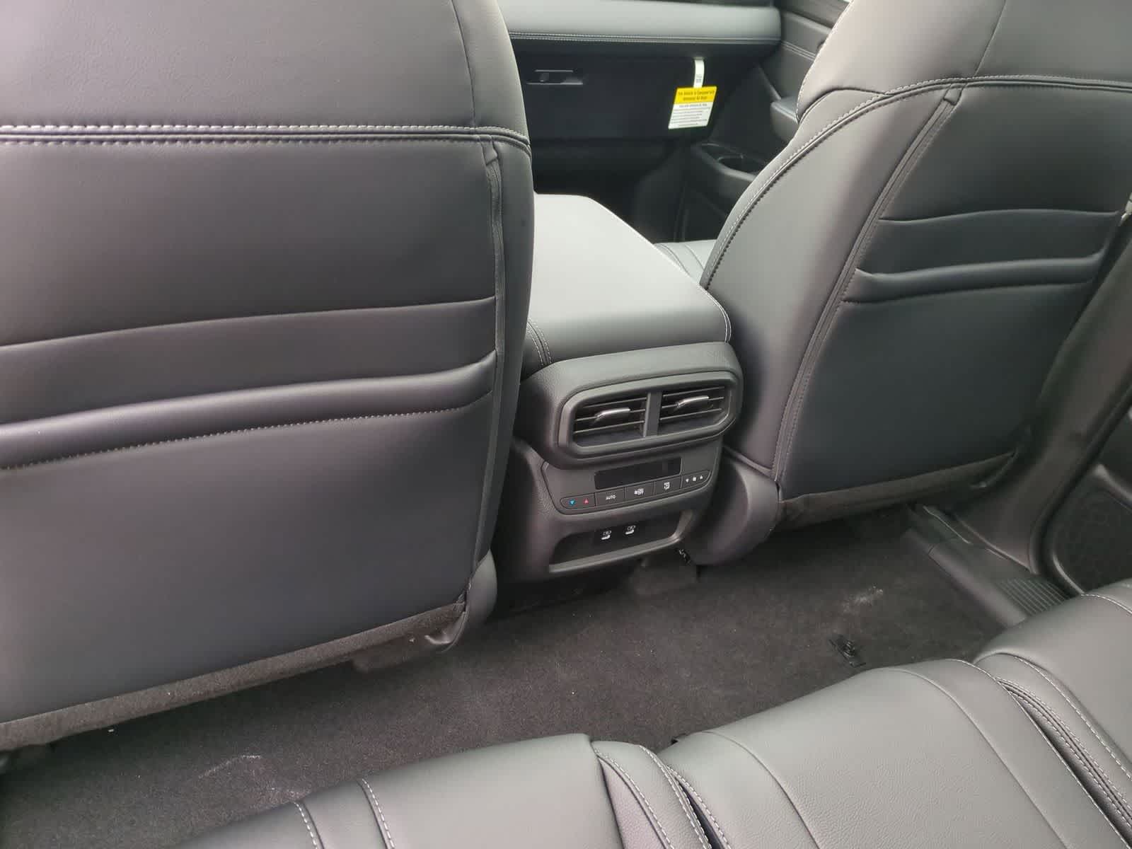 Thumbnail: 2026 Honda Pilot - 19