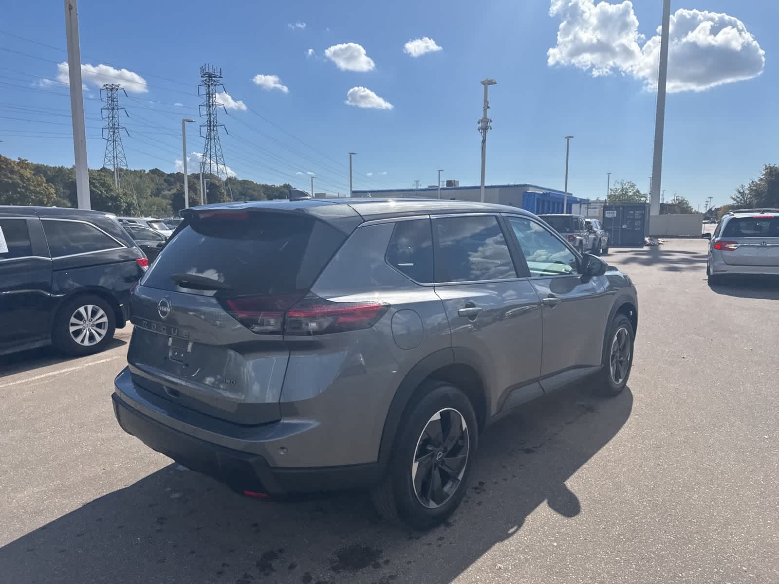 Thumbnail: 2025 Nissan Rogue - 13