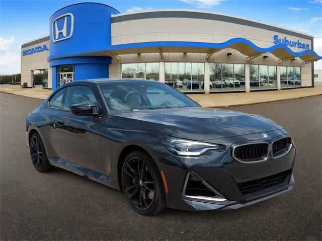 Used 2024 BMW 2 Series M240i with VIN 3MW53CM06R8E01089 for sale in Farmington, MI