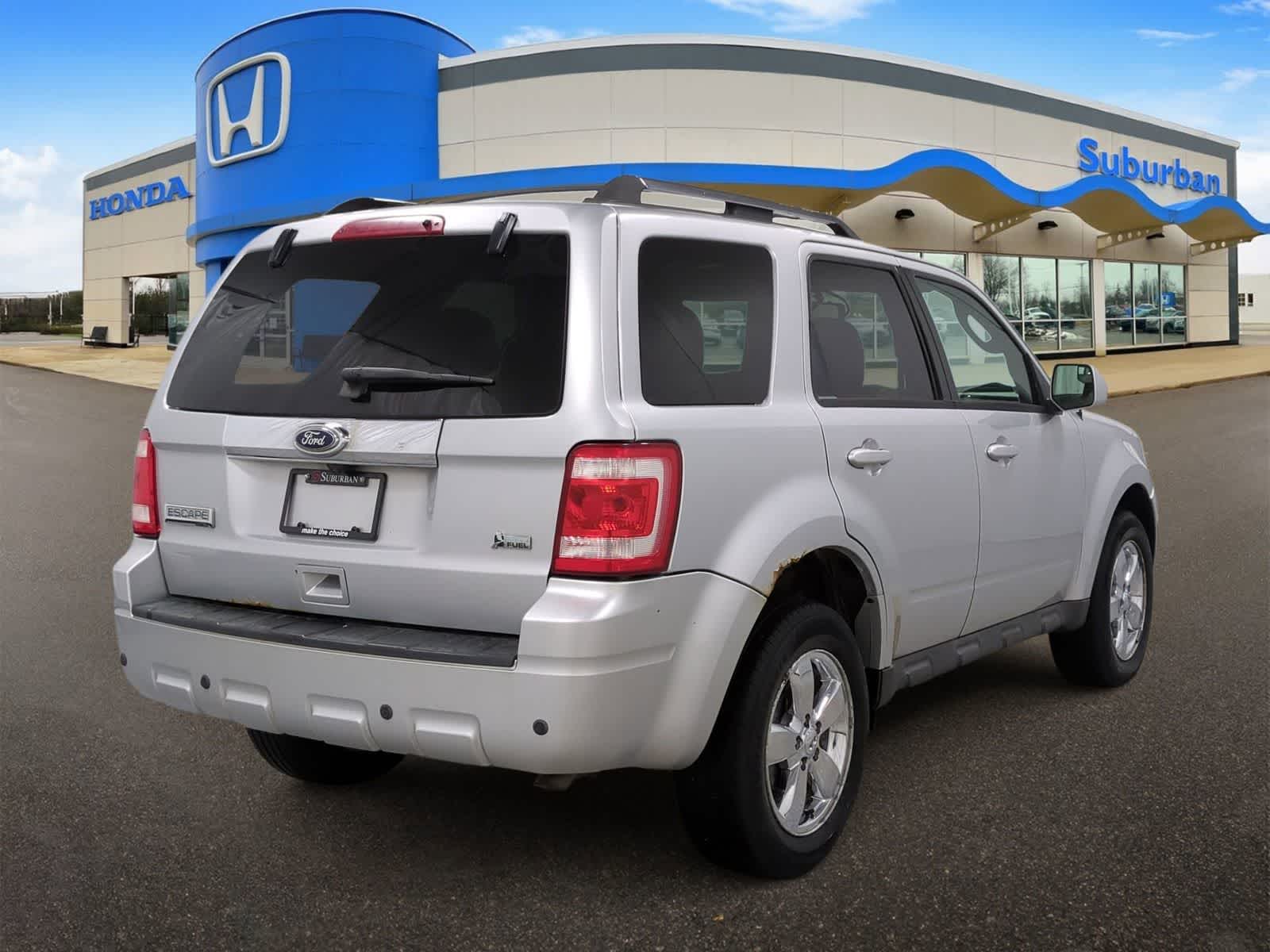 Thumbnail: 2010 Ford Escape - 8