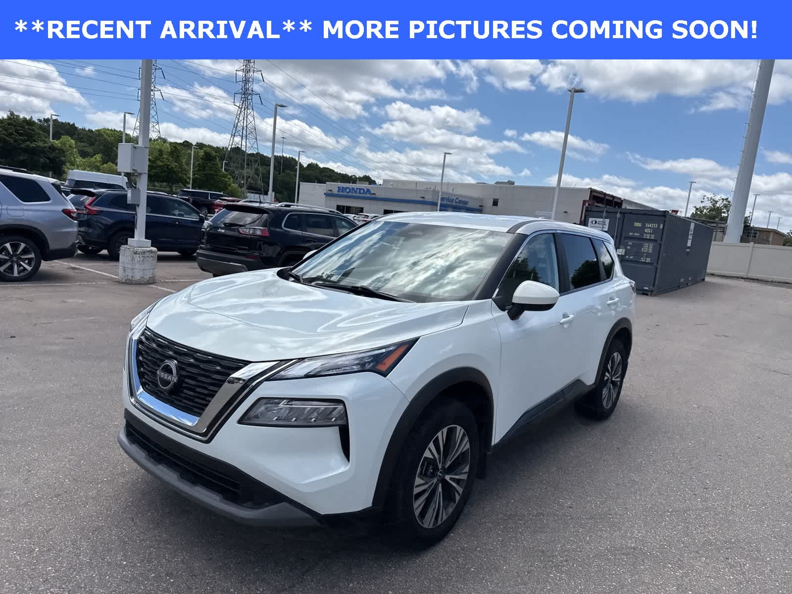 Used 2023 Nissan Rogue SV with VIN JN8BT3BB8PW469378 for sale in Farmington, MI