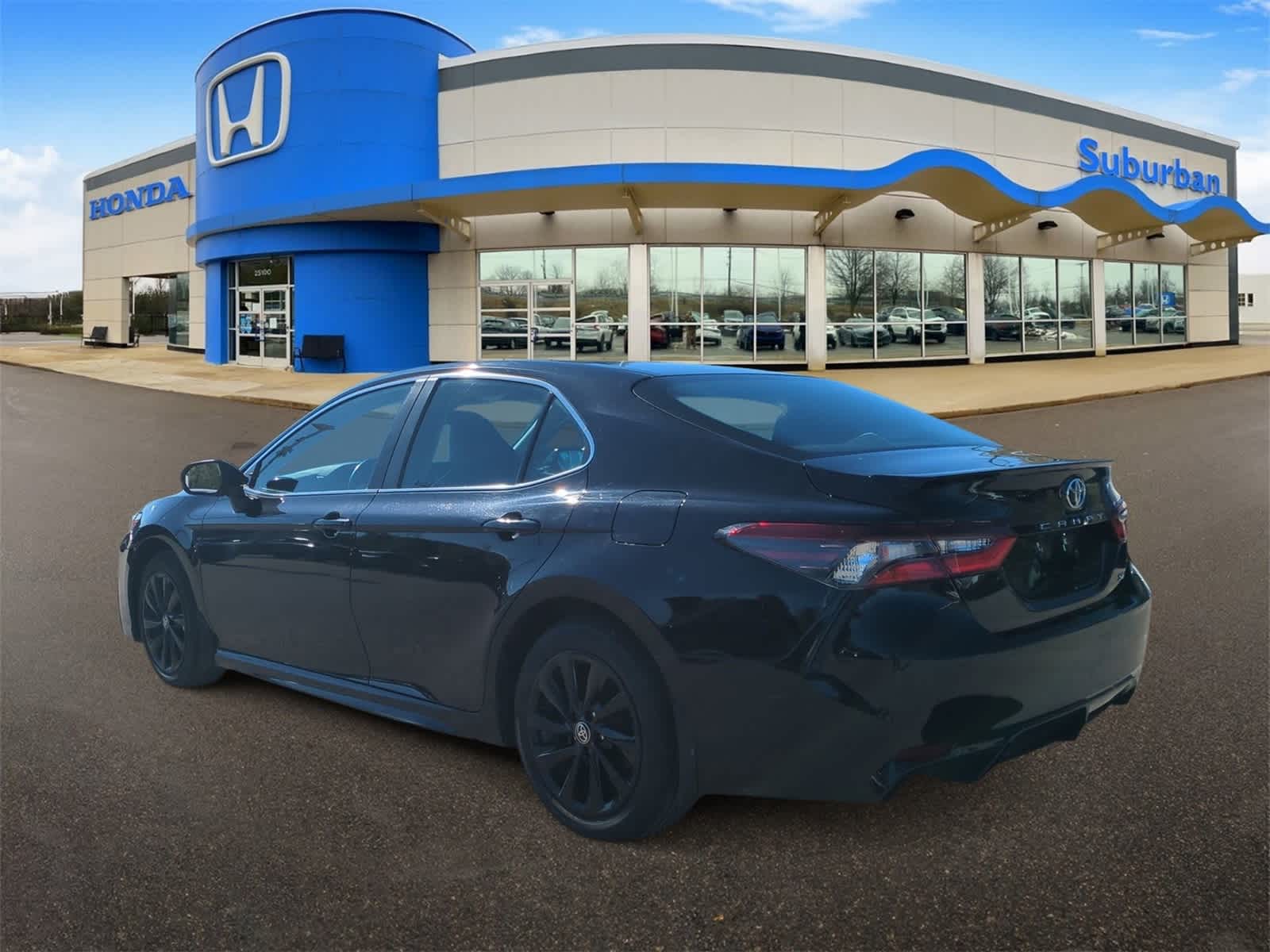 Thumbnail: 2021 Toyota Camry - 6