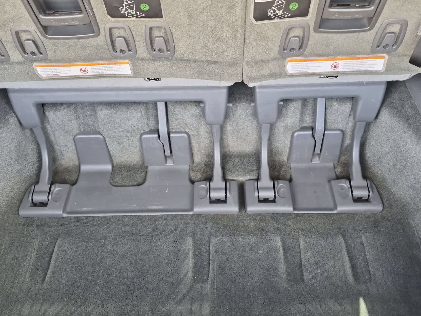 Thumbnail: 2016 Toyota Sienna - 40
