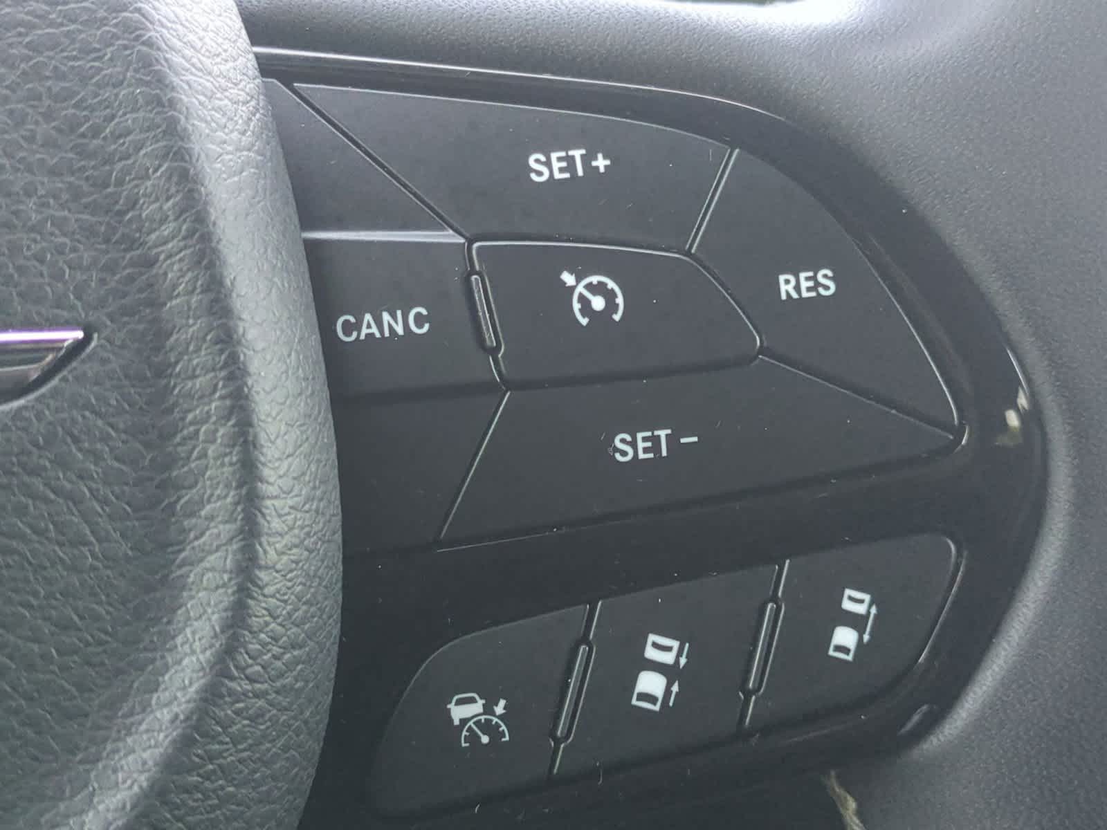 2024 Chrysler Pacifica PHEV Select - Photo 24
