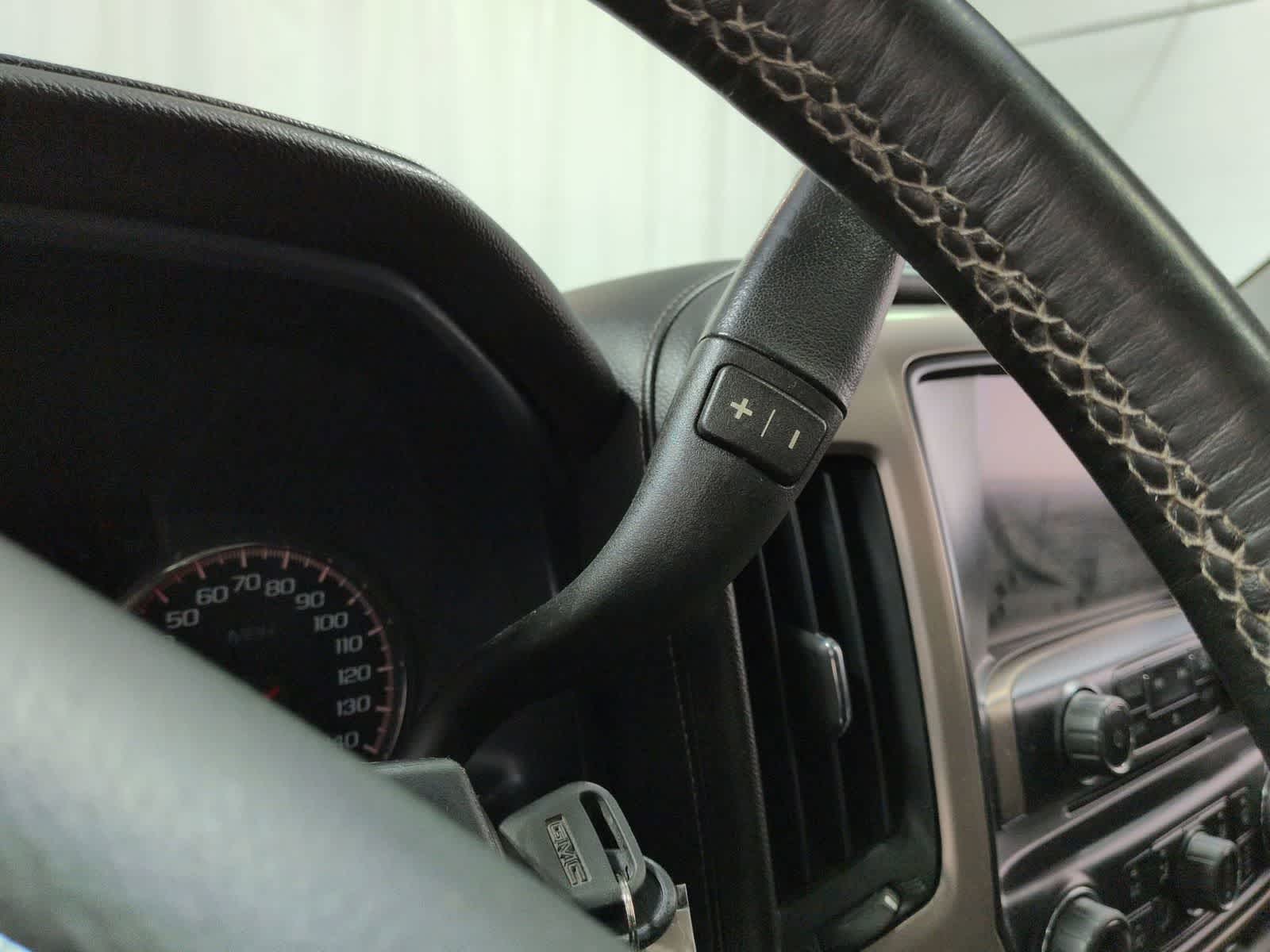 Thumbnail: 2015 GMC Sierra 2500 - 35