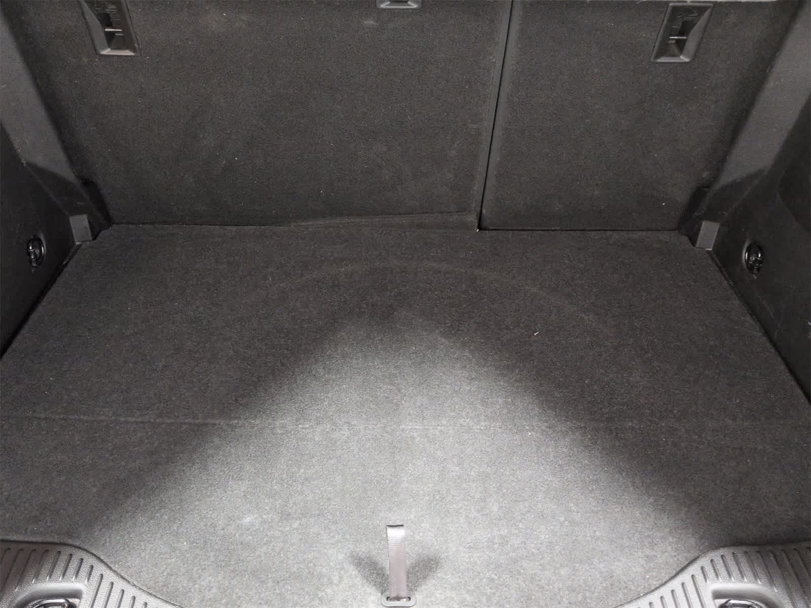 Thumbnail: 2019 Chevrolet Trax - 37