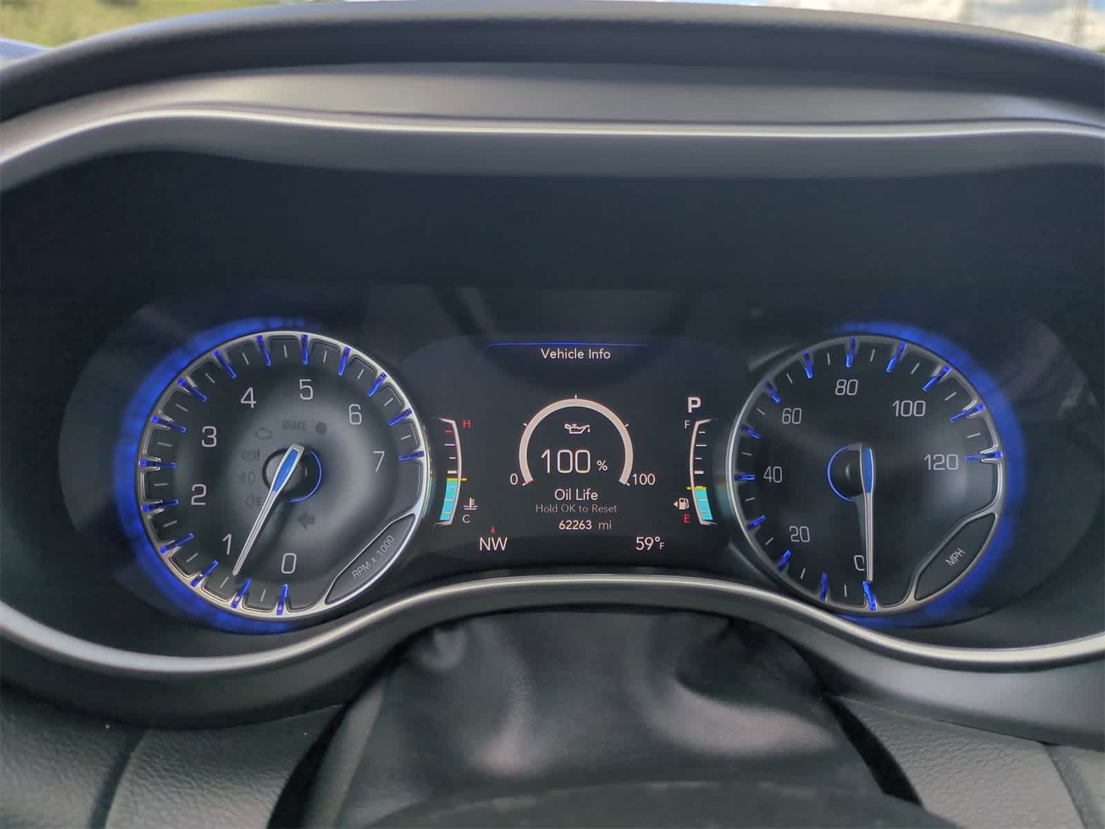 Thumbnail: 2024 Chrysler Pacifica - 31