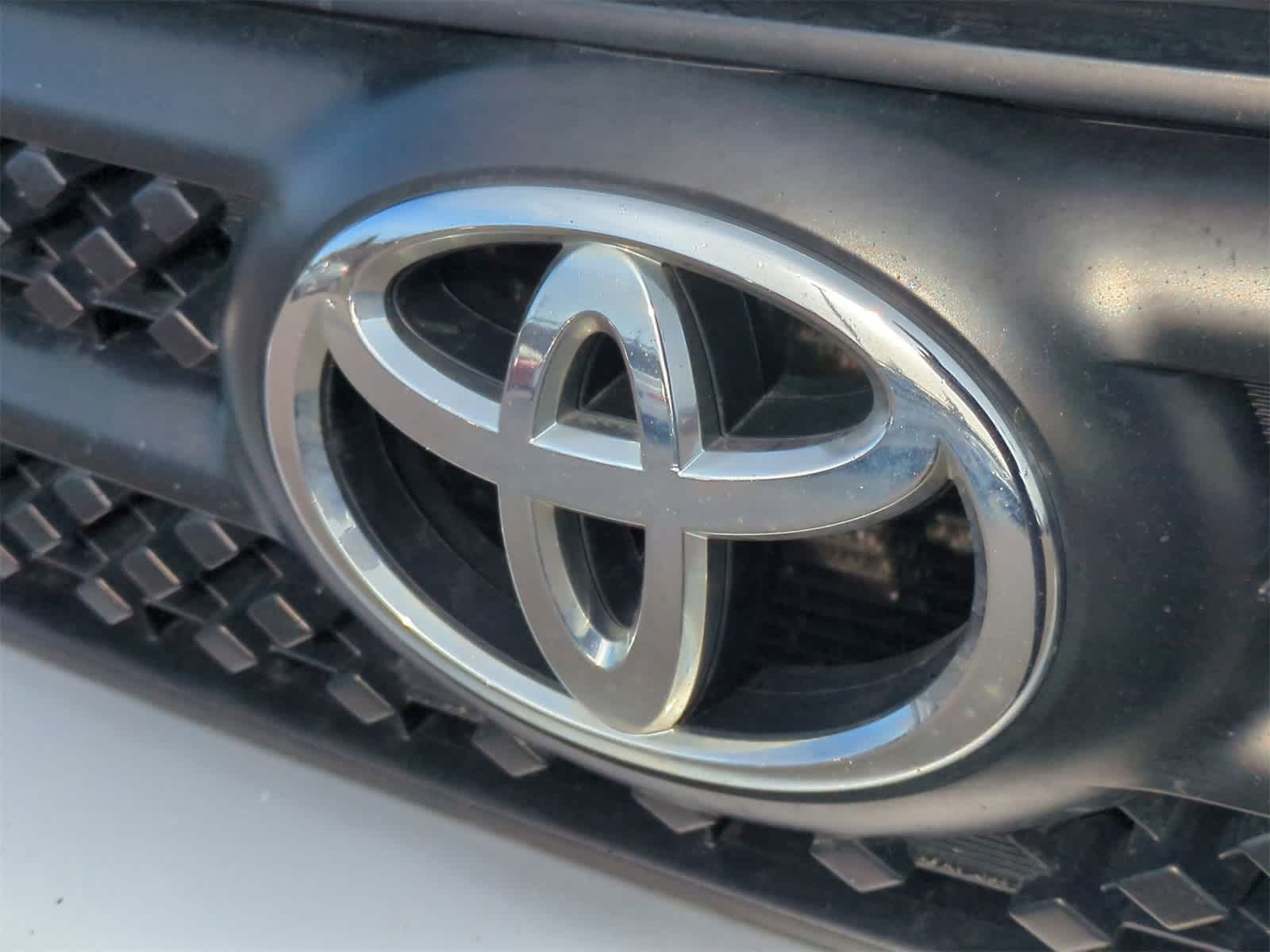 Thumbnail: 2008 Toyota RAV4 - 12