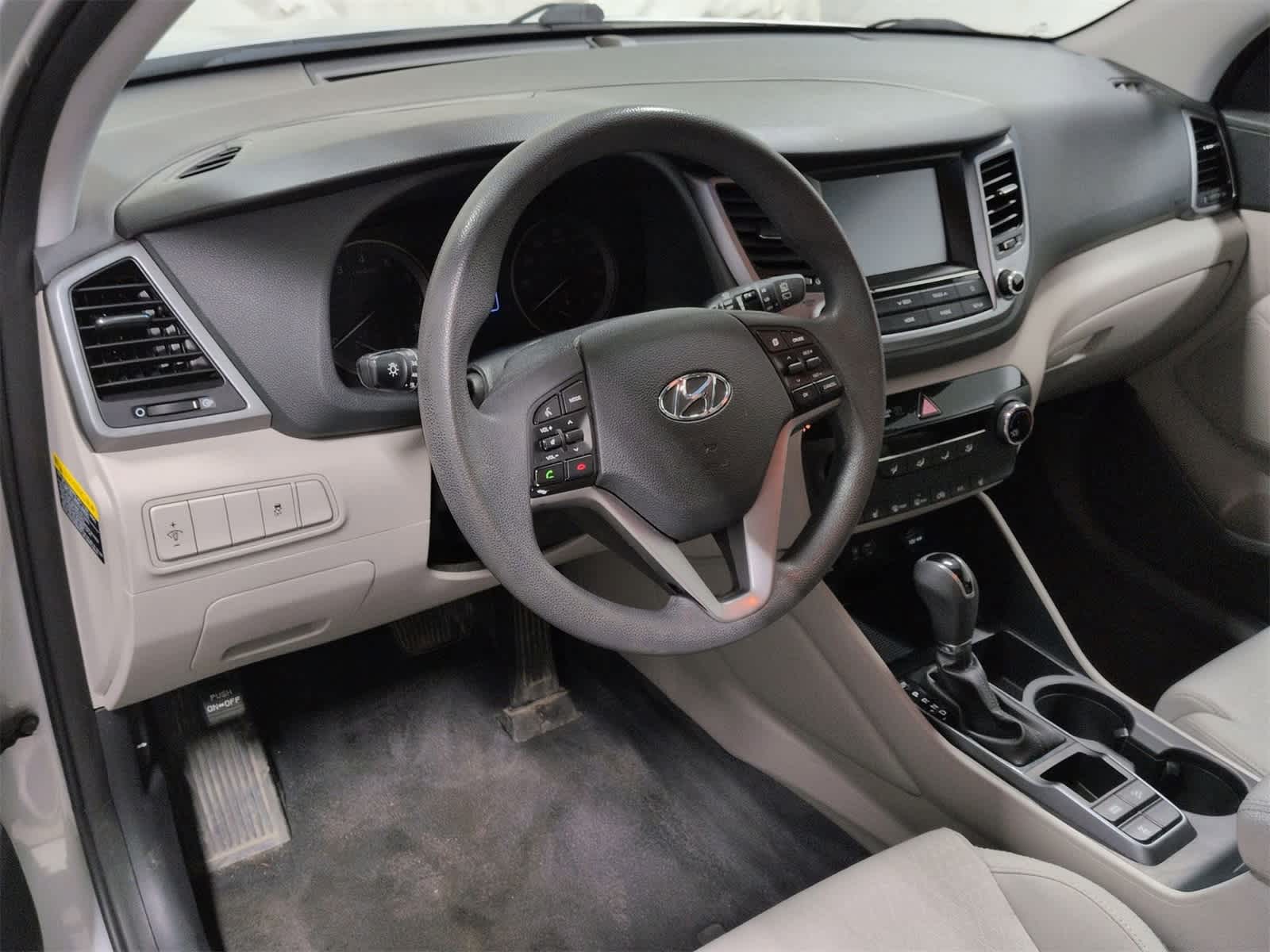 Thumbnail: 2018 Hyundai Tucson - 10