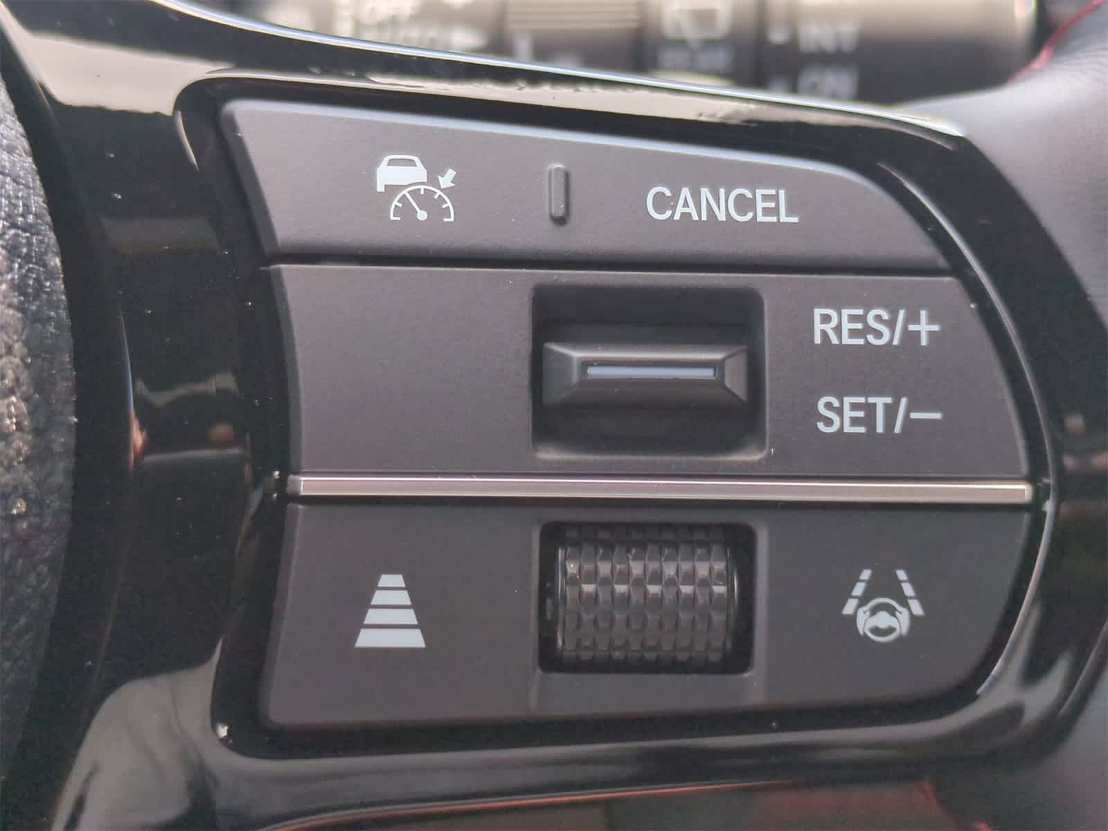Thumbnail: 2025 Honda Pilot - 26