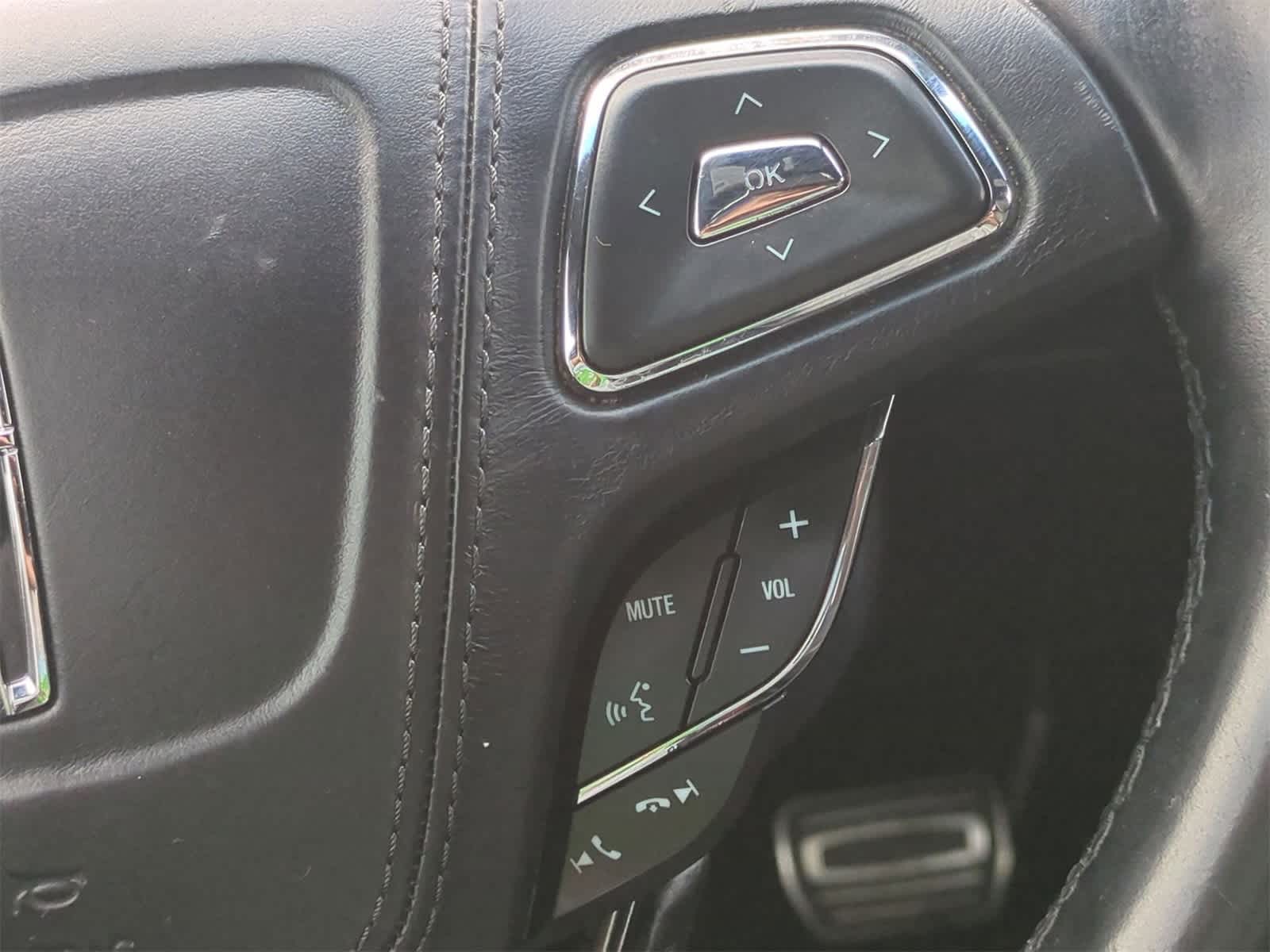 2017 Lincoln MKZ Reserve 26