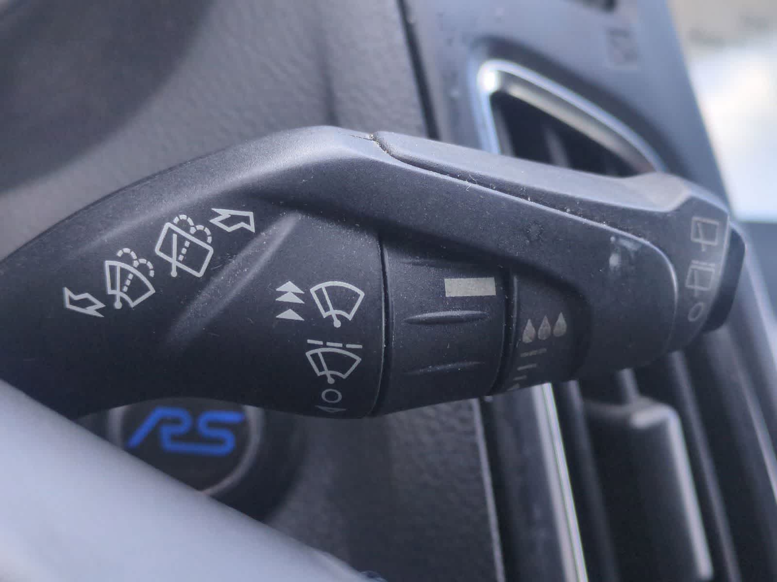Thumbnail: 2017 Ford Focus - 25