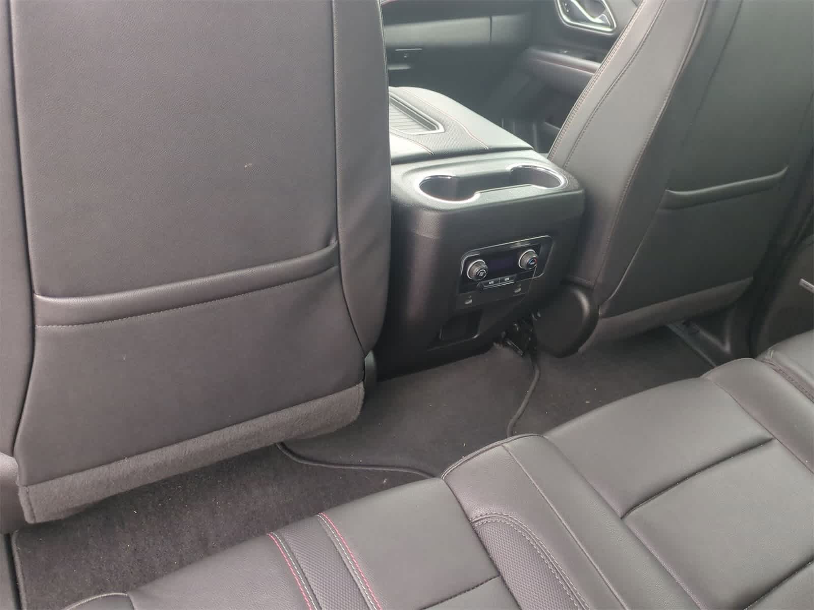 Thumbnail: 2023 Chevrolet Suburban - 19