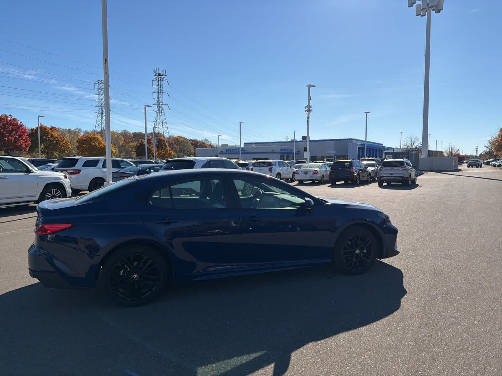 Thumbnail: 2025 Toyota Camry - 16