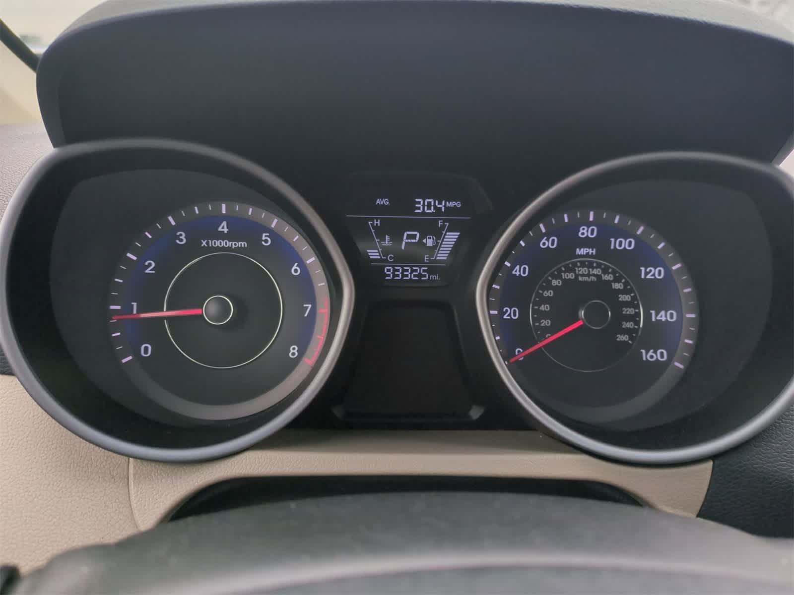 Thumbnail: 2015 Hyundai Elantra - 31