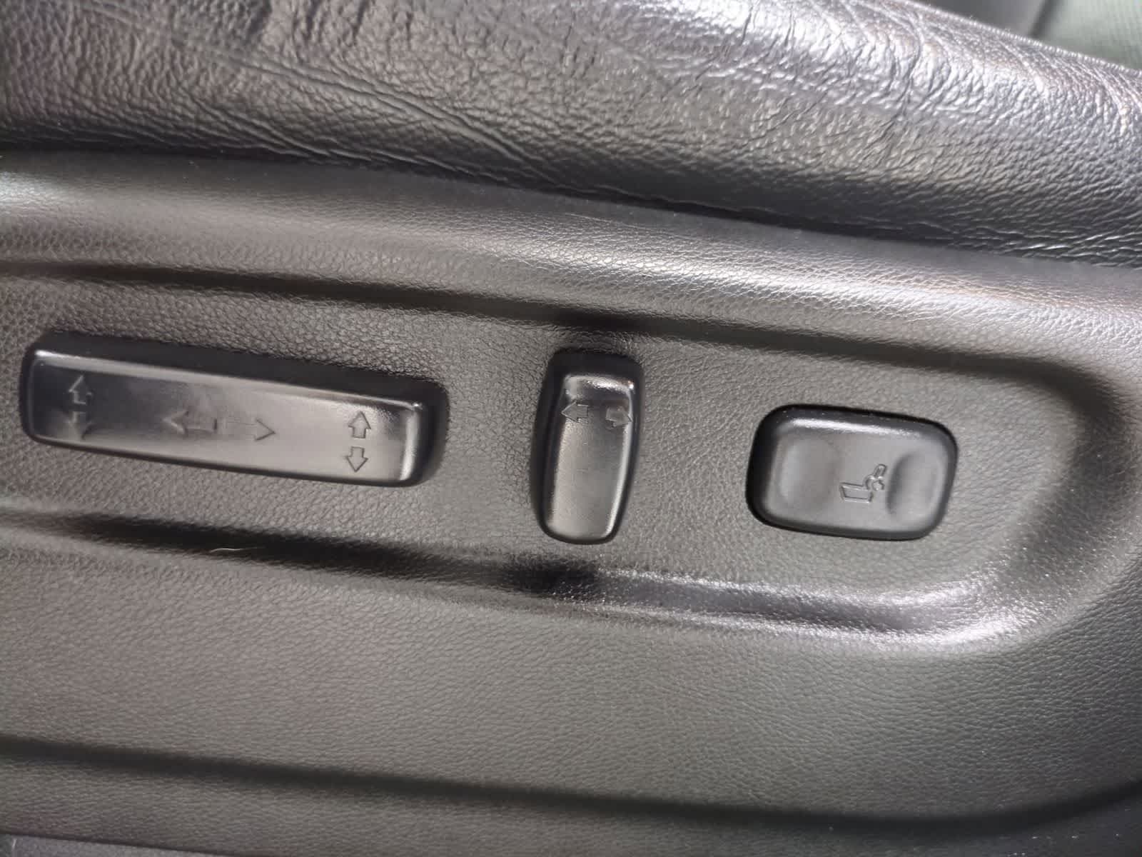 Thumbnail: 2018 Honda Pilot - 25