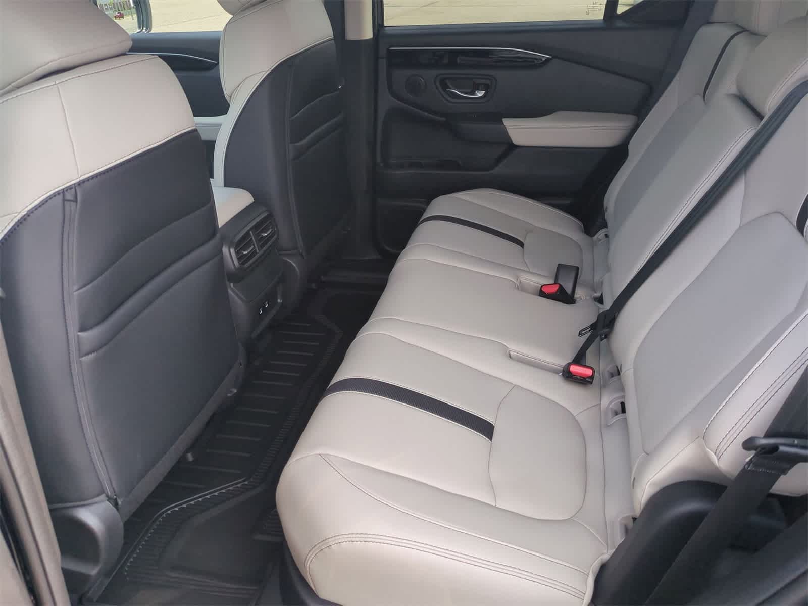 Thumbnail: 2026 Honda Passport - 19