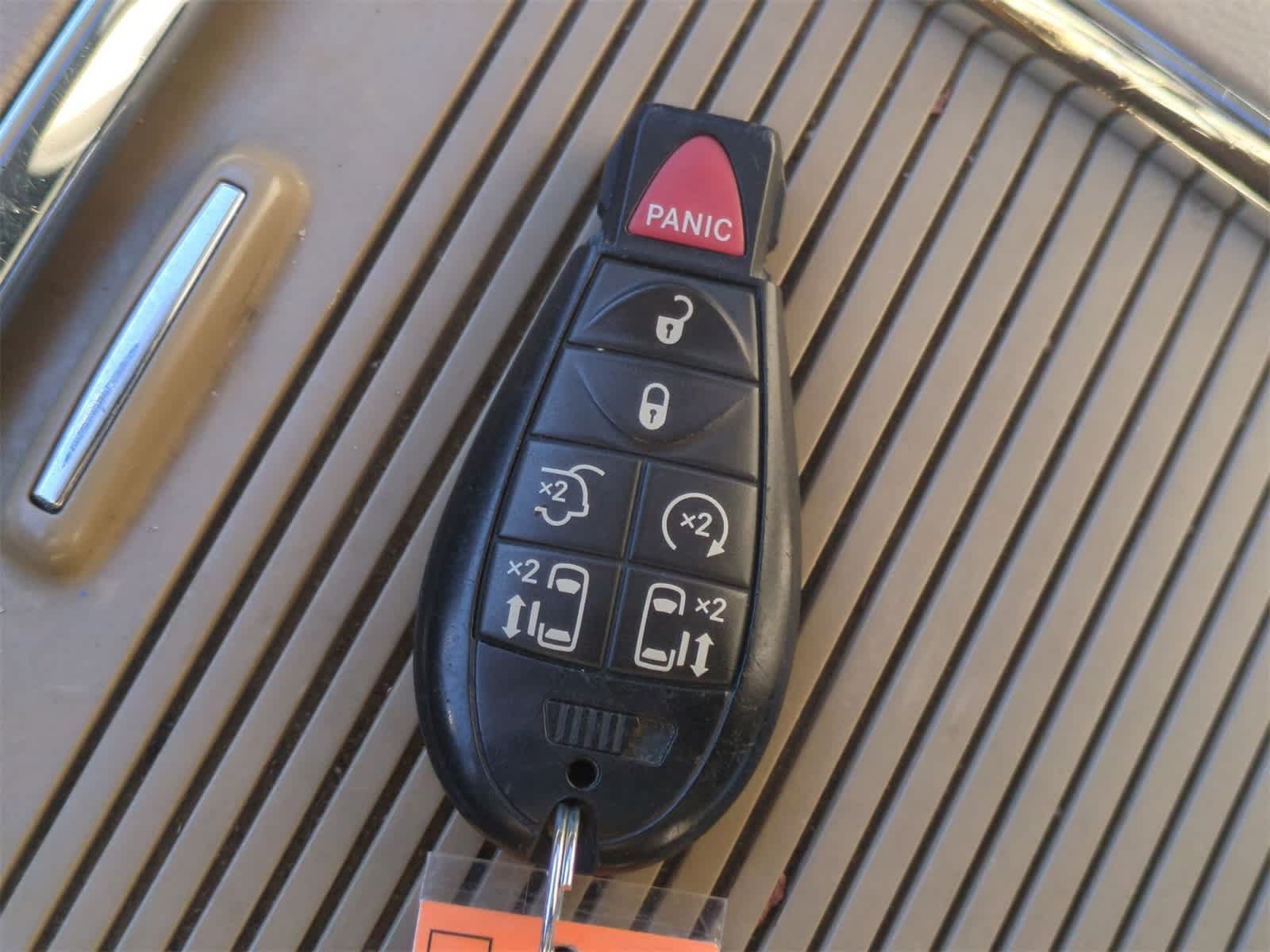 Thumbnail: 2014 Dodge Grand Caravan - 35