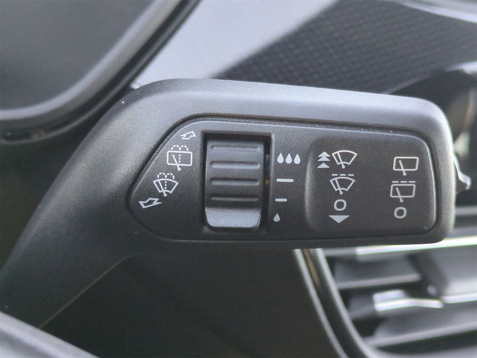 Thumbnail: 2025 Ford Escape - 25