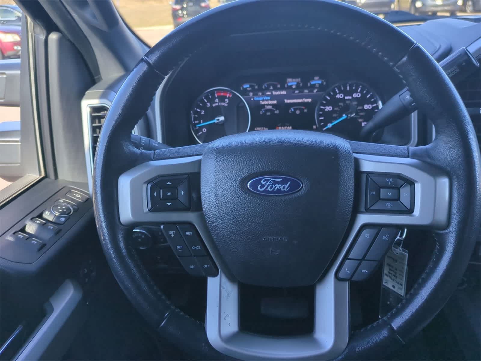 Thumbnail: 2022 Ford Econoline - 22