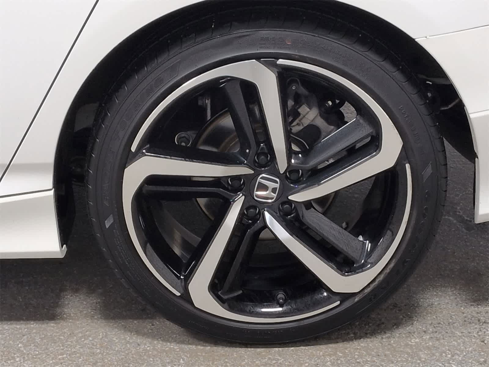 Thumbnail: 2022 Honda Accord - 14