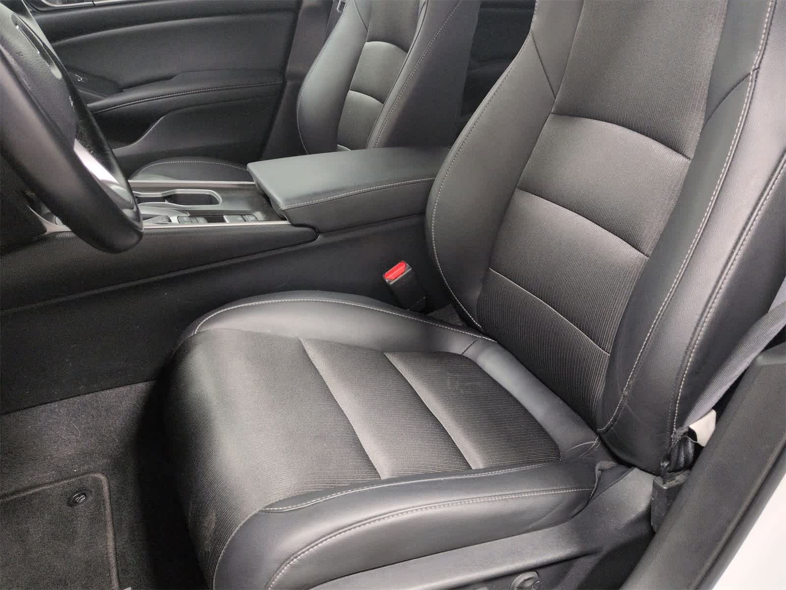 Thumbnail: 2022 Honda Accord - 17