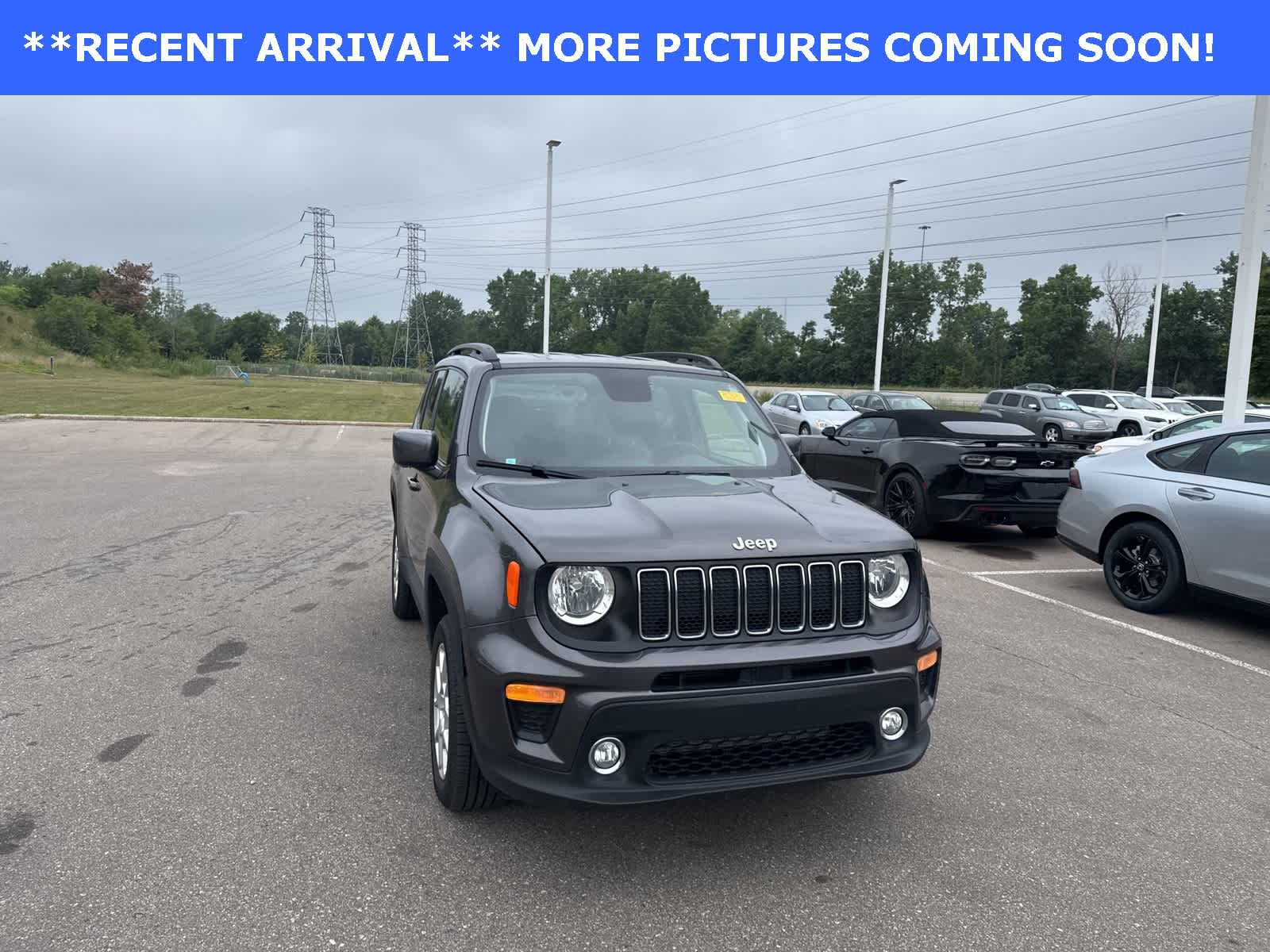 Thumbnail: 2019 Jeep Renegade - 5