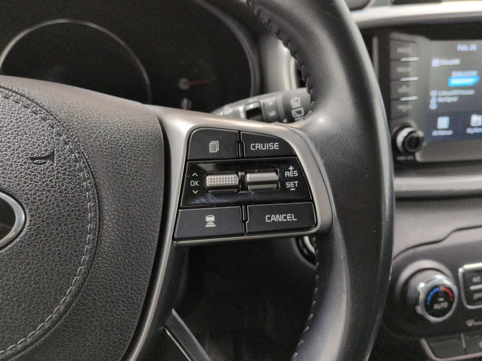 Thumbnail: 2019 Kia Sorento - 25