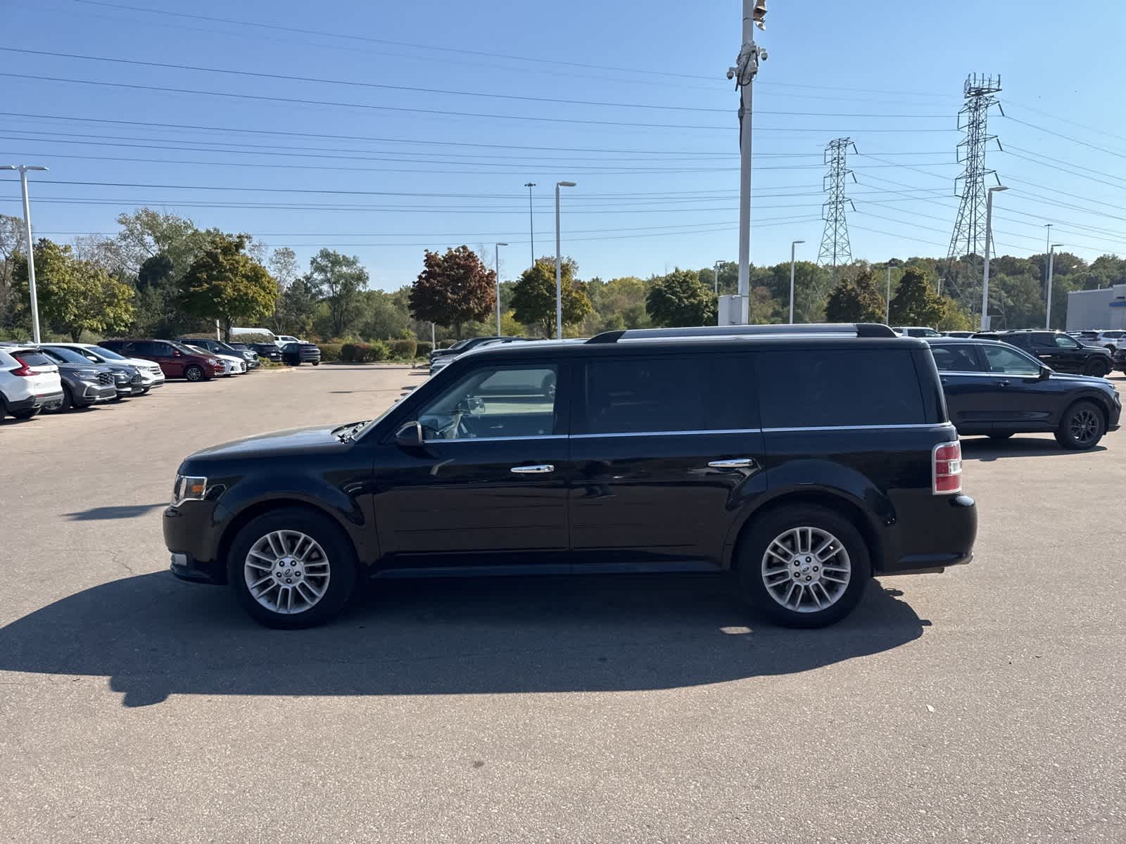 Thumbnail: 2019 Ford Flex - 31
