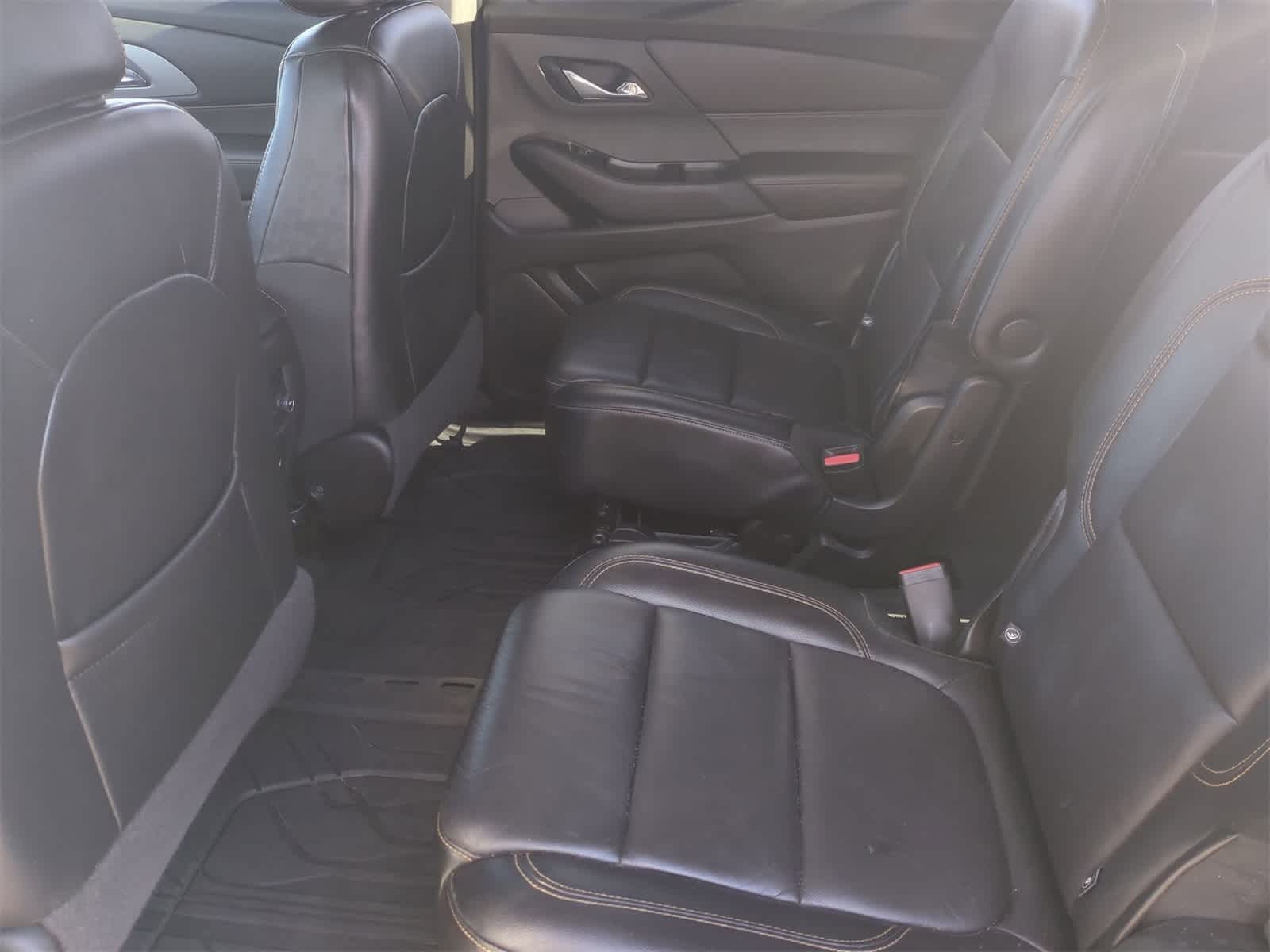 Thumbnail: 2018 Chevrolet Traverse - 20