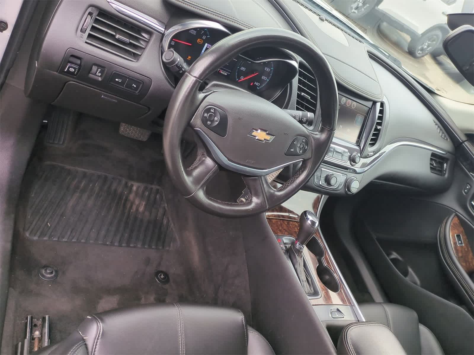Thumbnail: 2015 Chevrolet Impala - 10