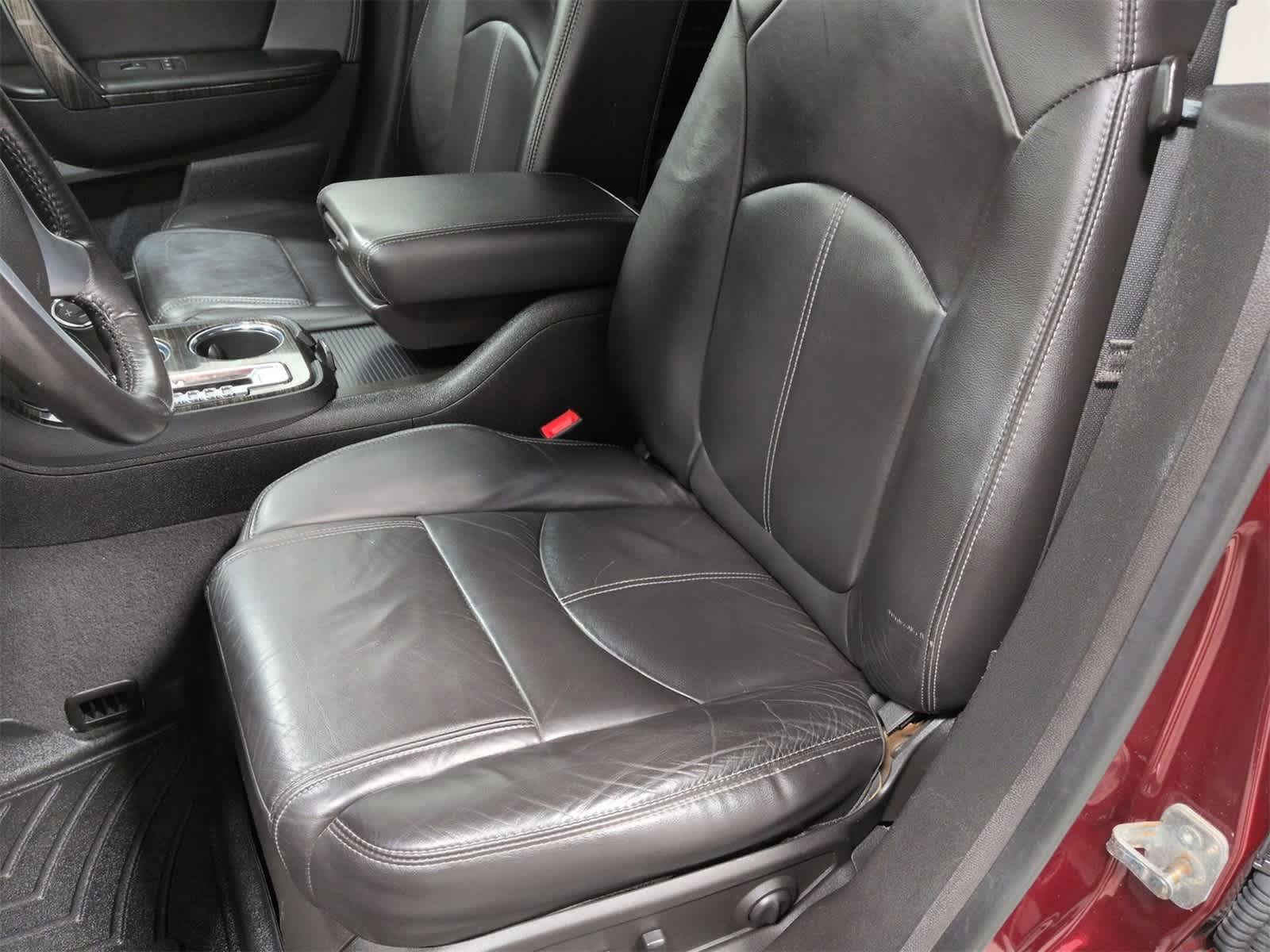 Thumbnail: 2016 GMC Acadia - 17