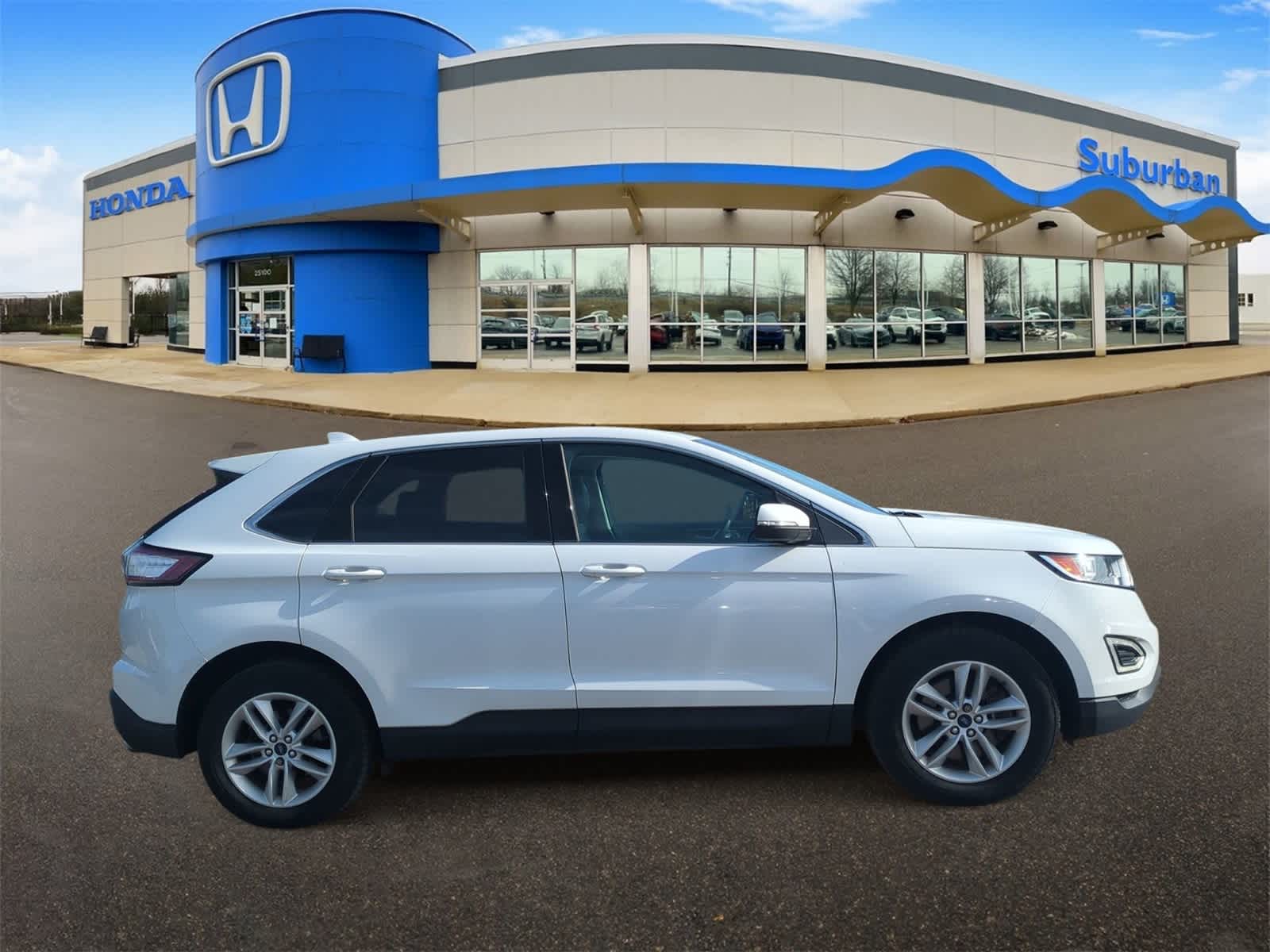 Thumbnail: 2015 Ford Edge - 9