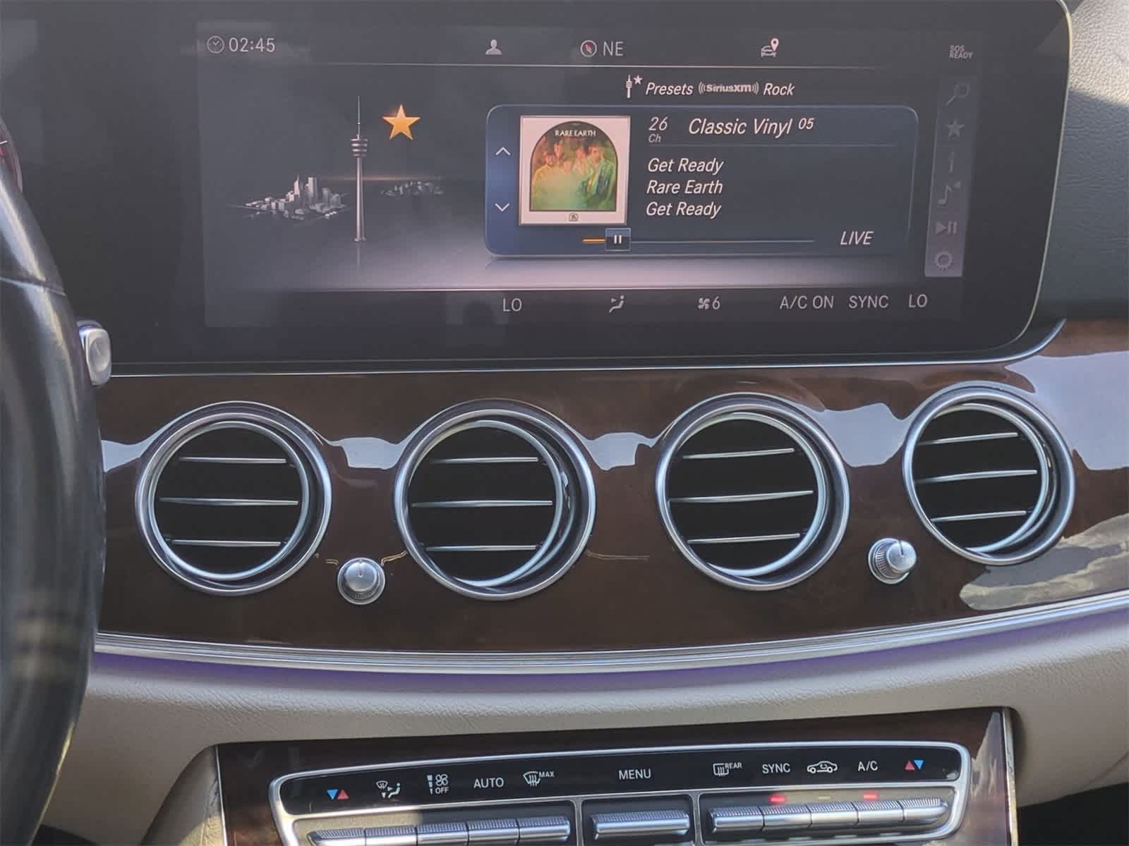 Thumbnail: 2020 Mercedes-Benz E-Class - 29