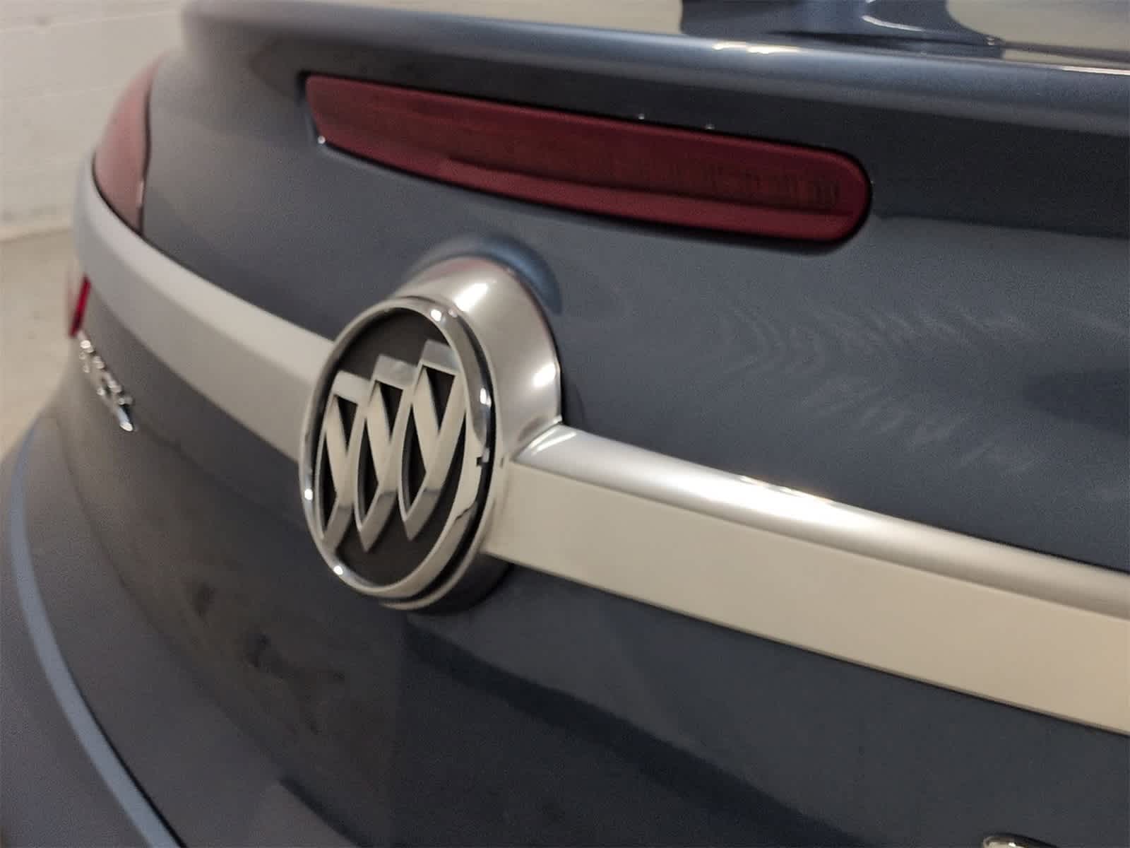 Thumbnail: 2016 Buick Cascada - 13