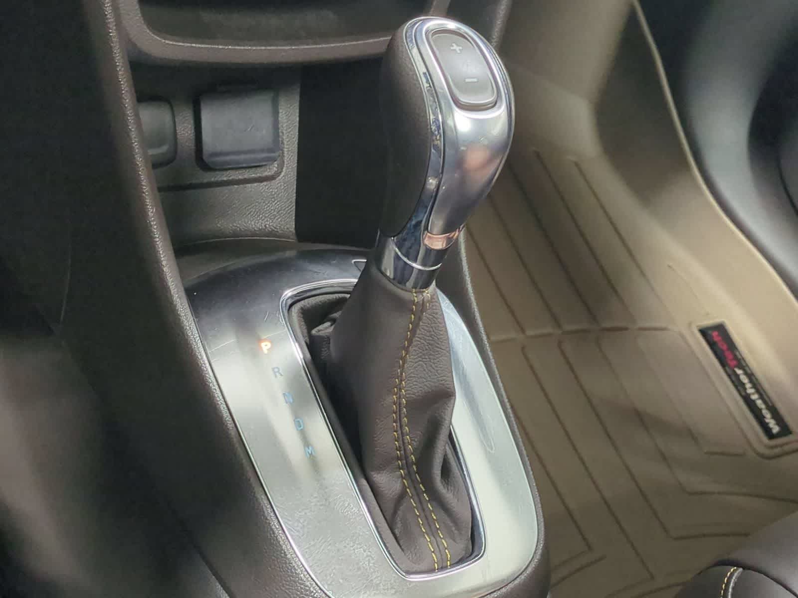 Thumbnail: 2015 Buick Encore - 32