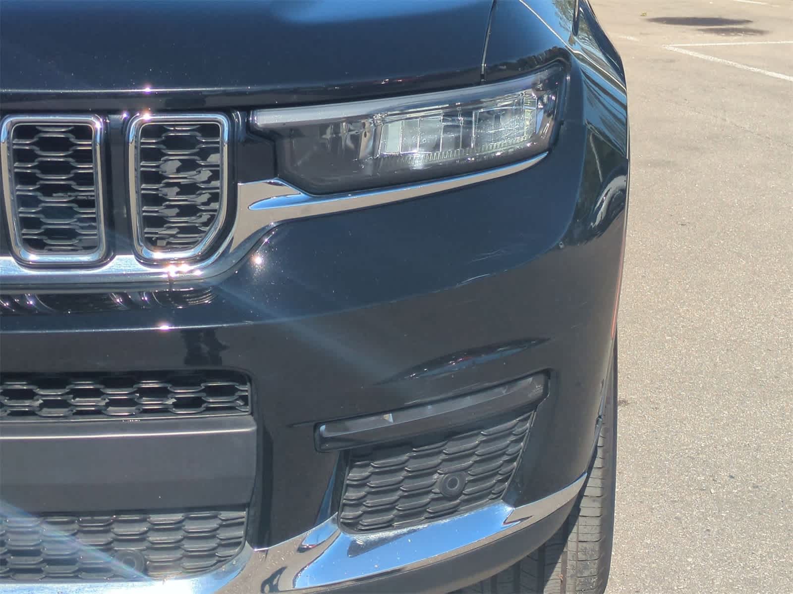 Thumbnail: 2024 Jeep Grand Cherokee L - 11