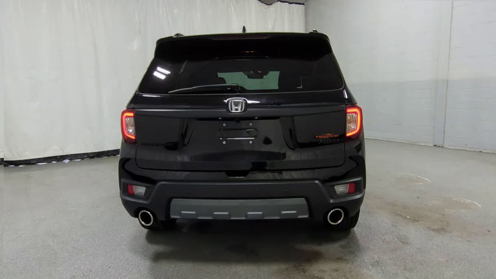 Thumbnail: 2023 Honda Passport - 7