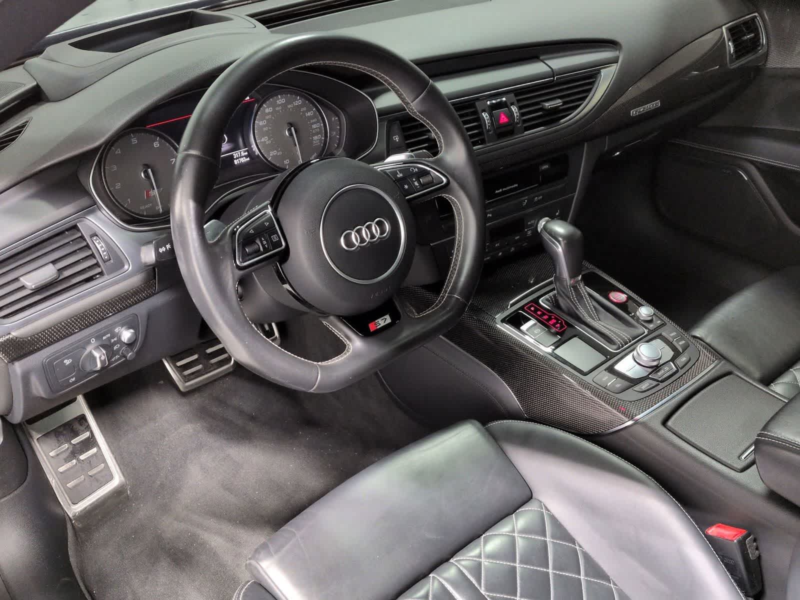 Thumbnail: 2016 Audi S7 - 10