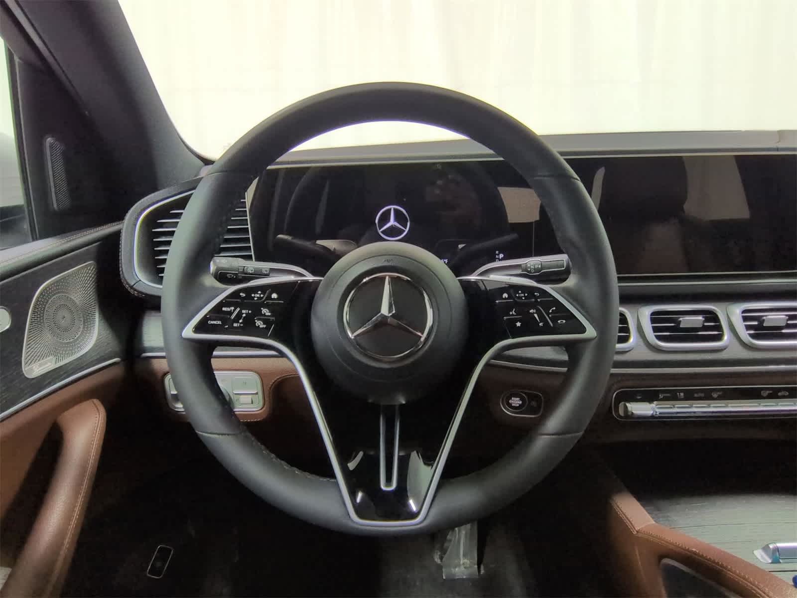 Thumbnail: 2024 Mercedes-Benz GLE - 25