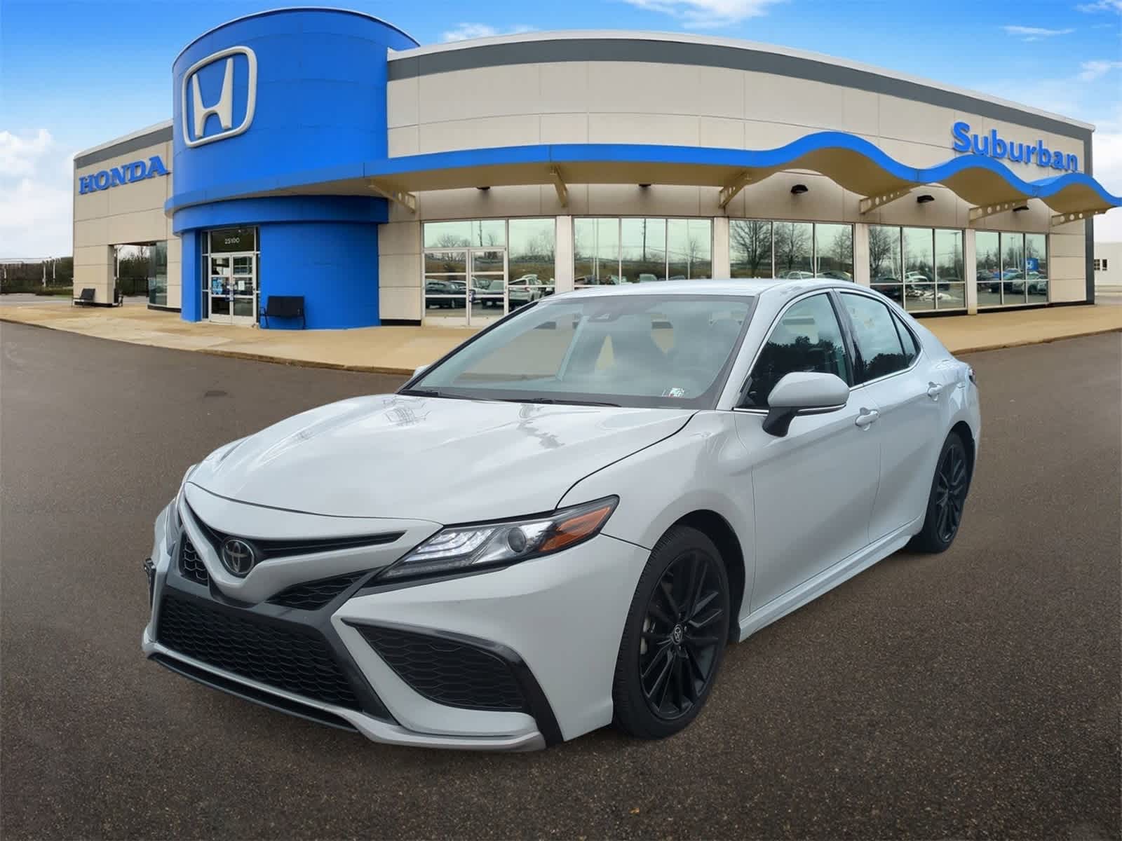 2023 Toyota Camry XSE photo 4