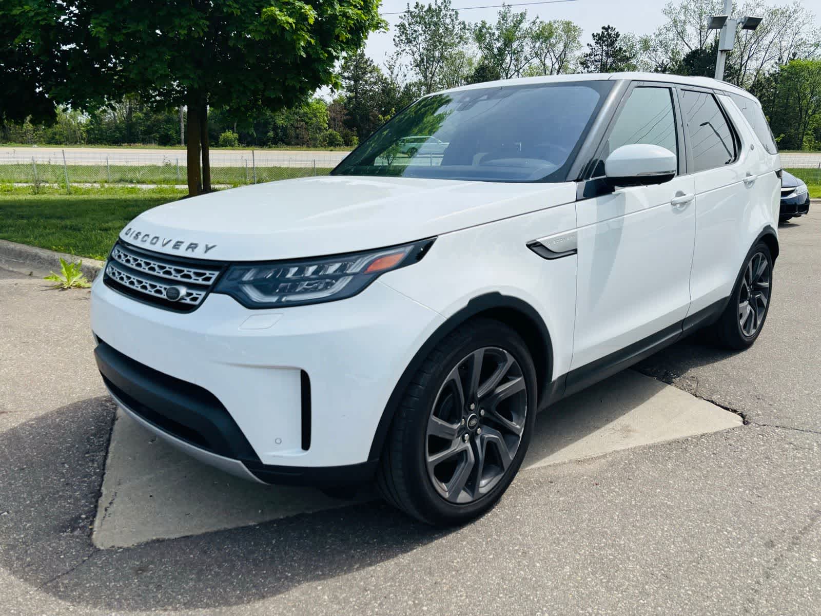 2018 Land Rover Discovery HSE -
                  Farmington Hills, MI