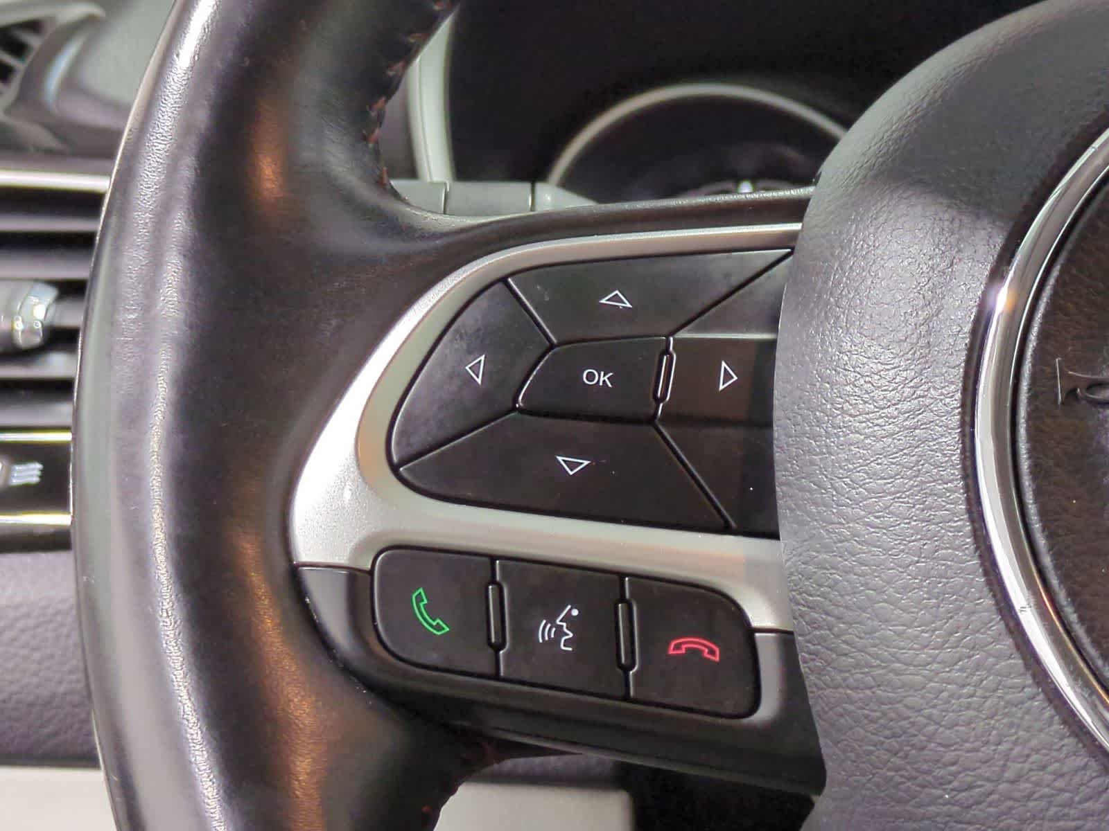 Thumbnail: 2017 Jeep Compass - 31