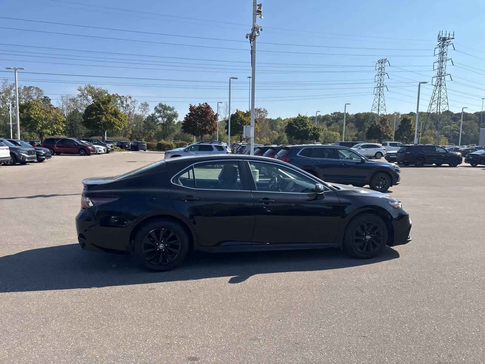 Thumbnail: 2021 Toyota Camry - 15