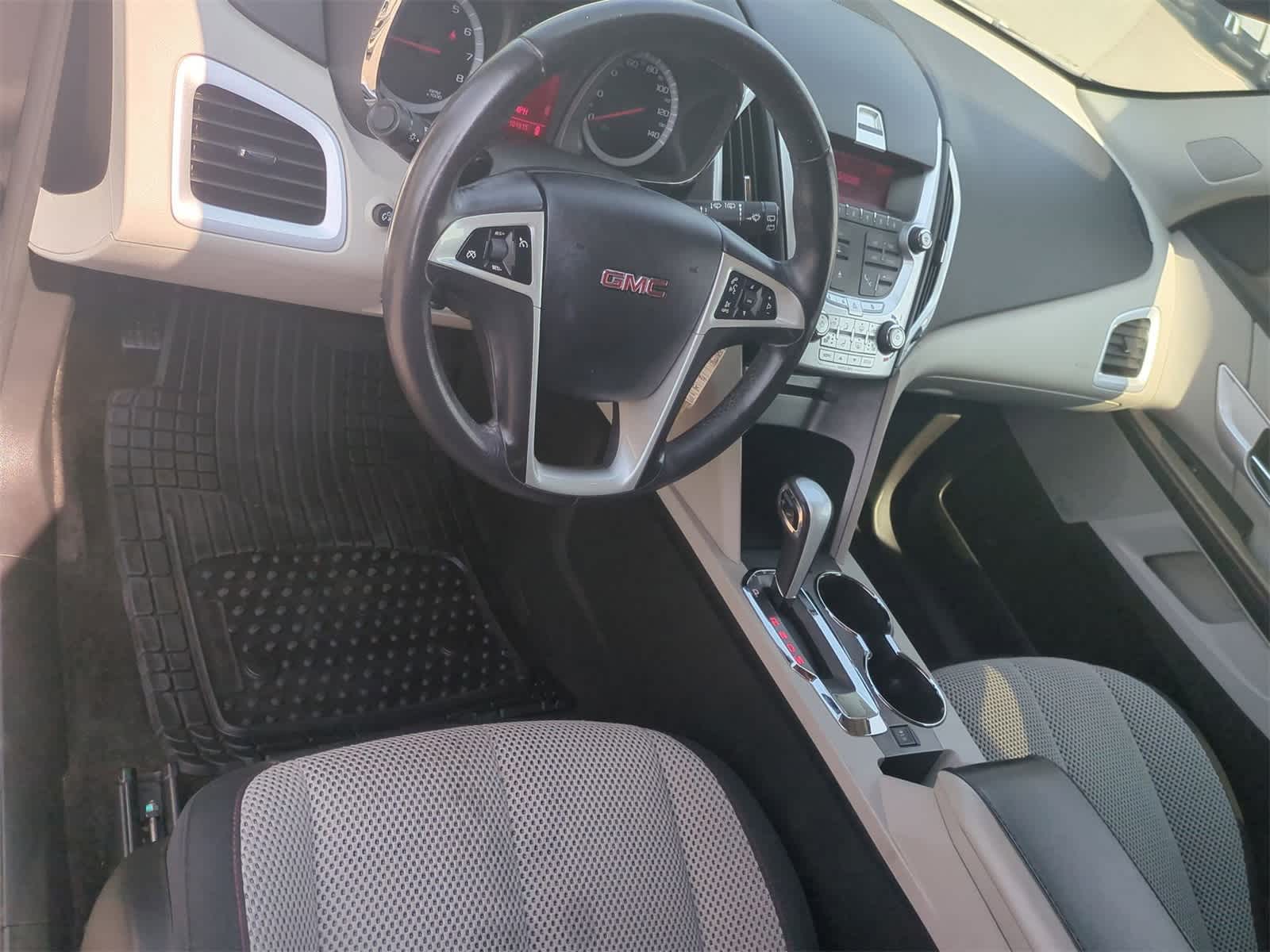 Thumbnail: 2011 GMC Terrain - 10