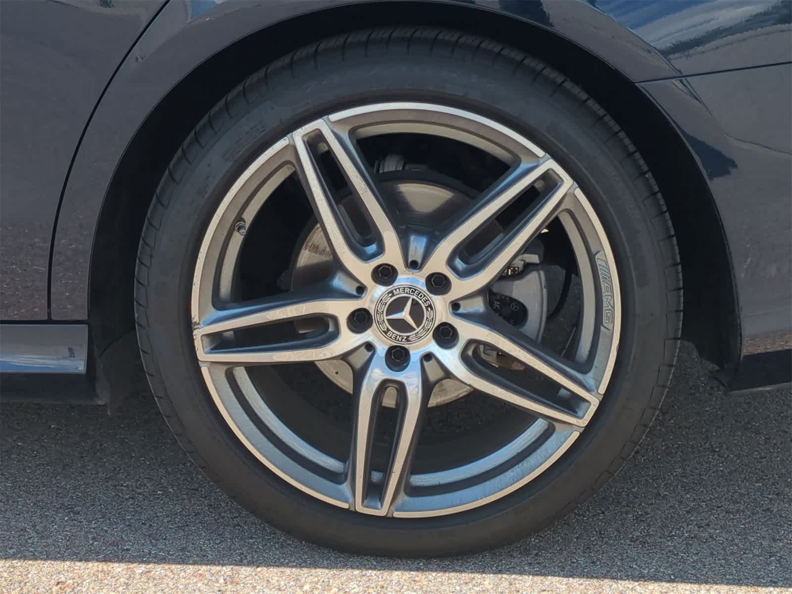 Thumbnail: 2020 Mercedes-Benz E-Class - 14