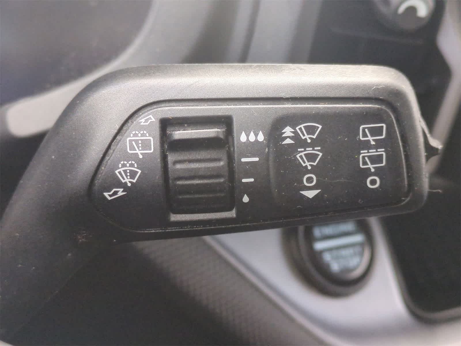 Thumbnail: 2022 Ford Bronco Sport - 25