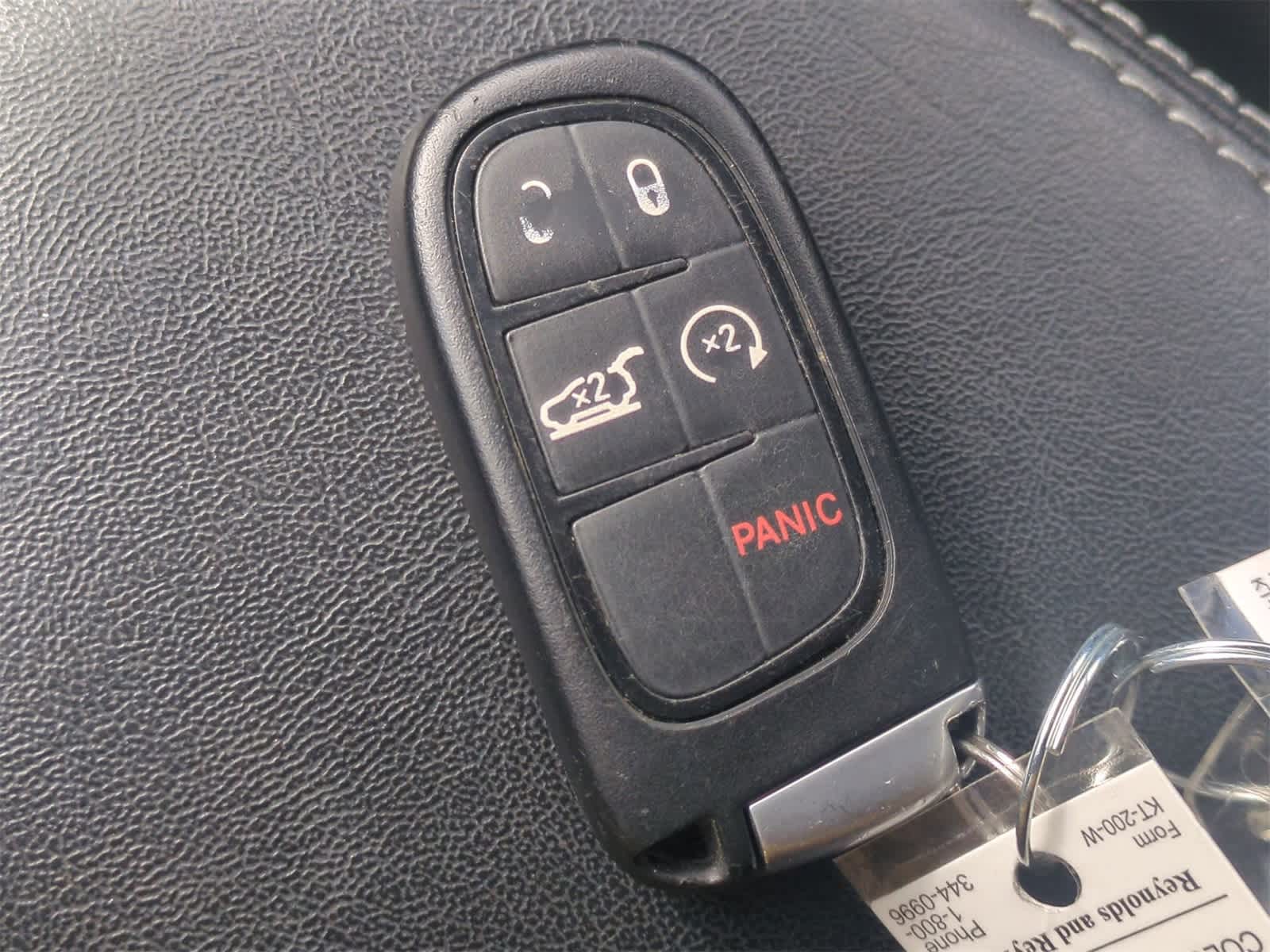 Thumbnail: 2020 Jeep Cherokee - 33