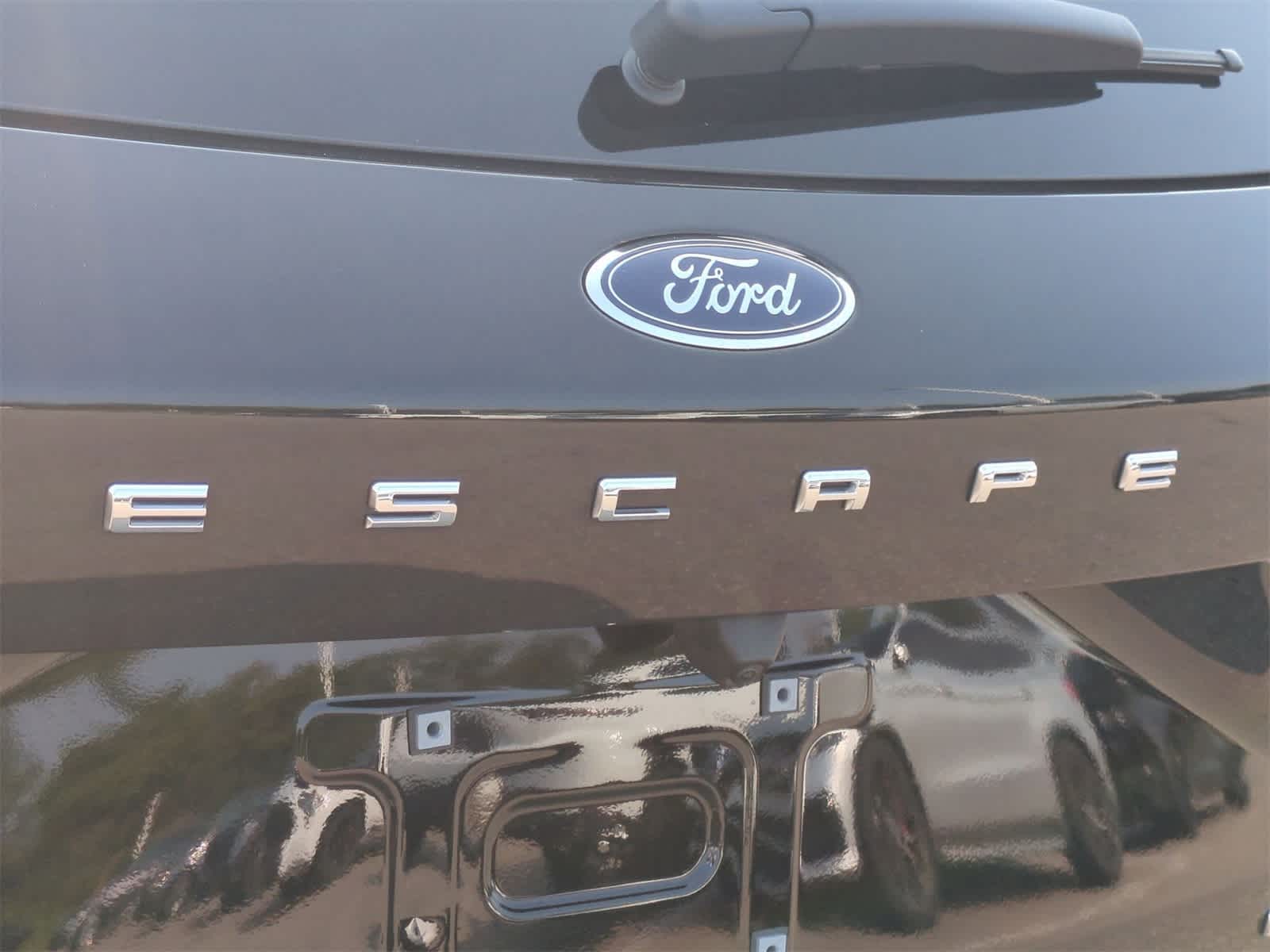 Thumbnail: 2025 Ford Escape - 13