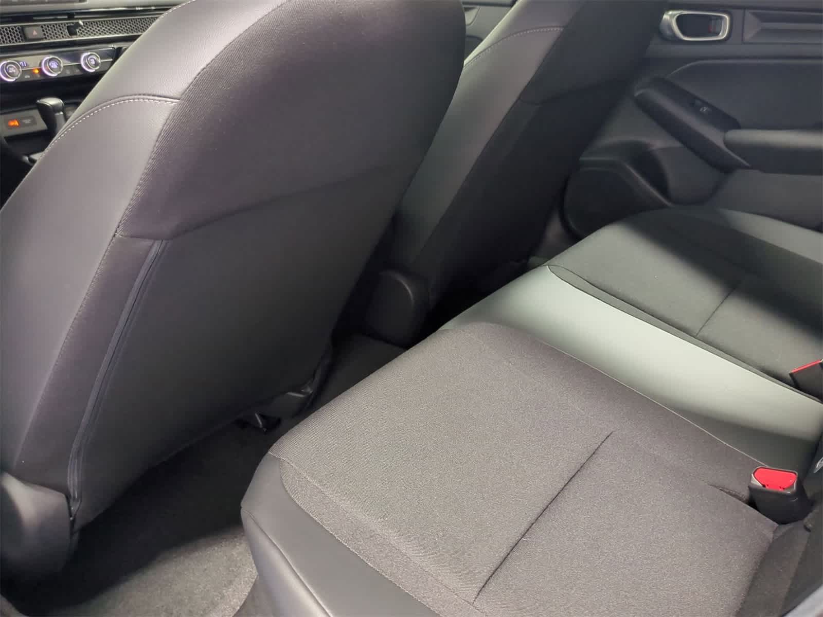 Thumbnail: 2024 Honda Civic - 18